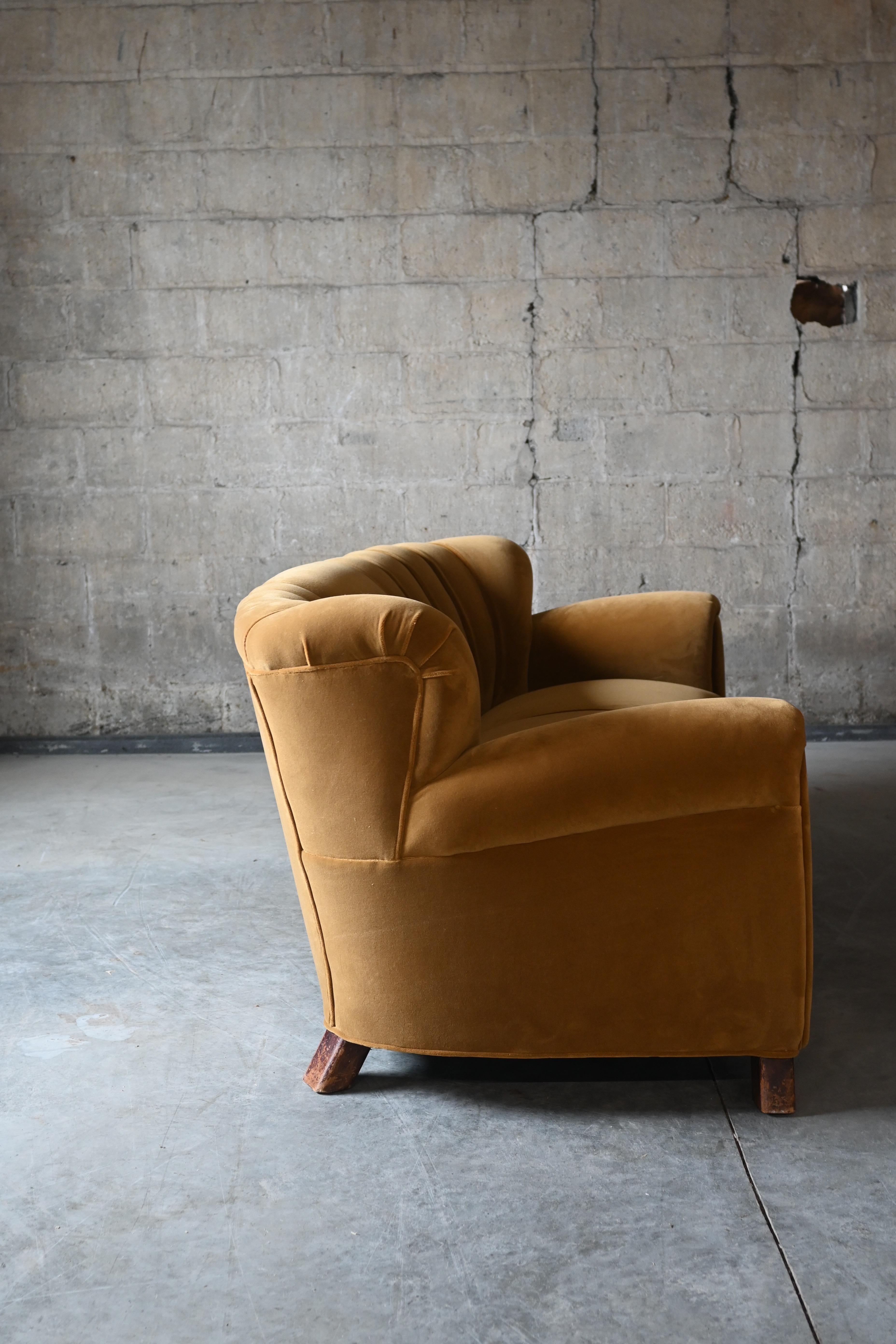 Dänisches Tischlersofa (Mitte des 20. Jahrhunderts) im Angebot
