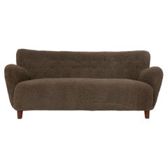 Danish Cabinetmaker sofa in Mocha Sheepskin