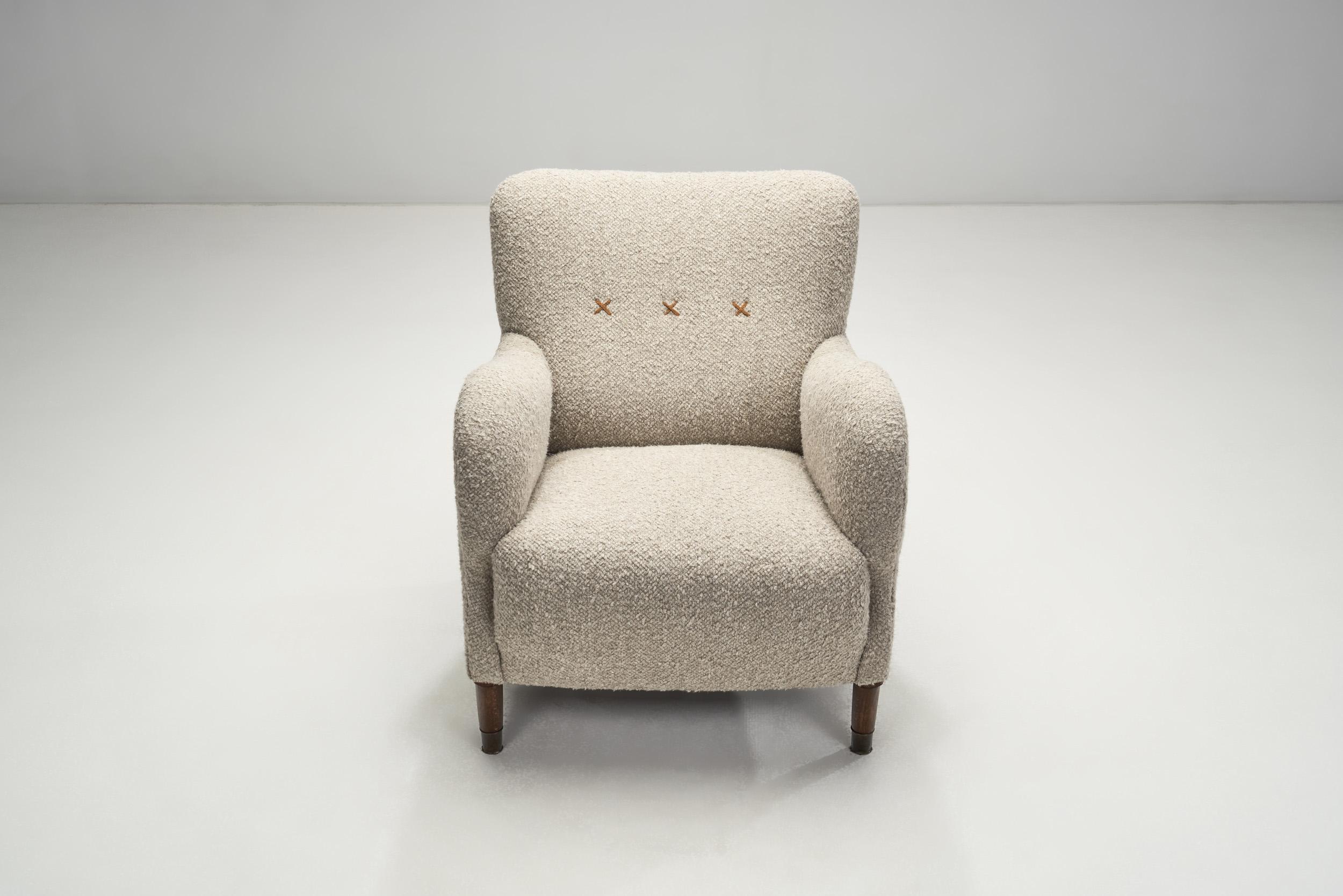 Danish Cabinetmaker Upholstered Easy Chair with Beech Legs, Denmark, 1940s 1