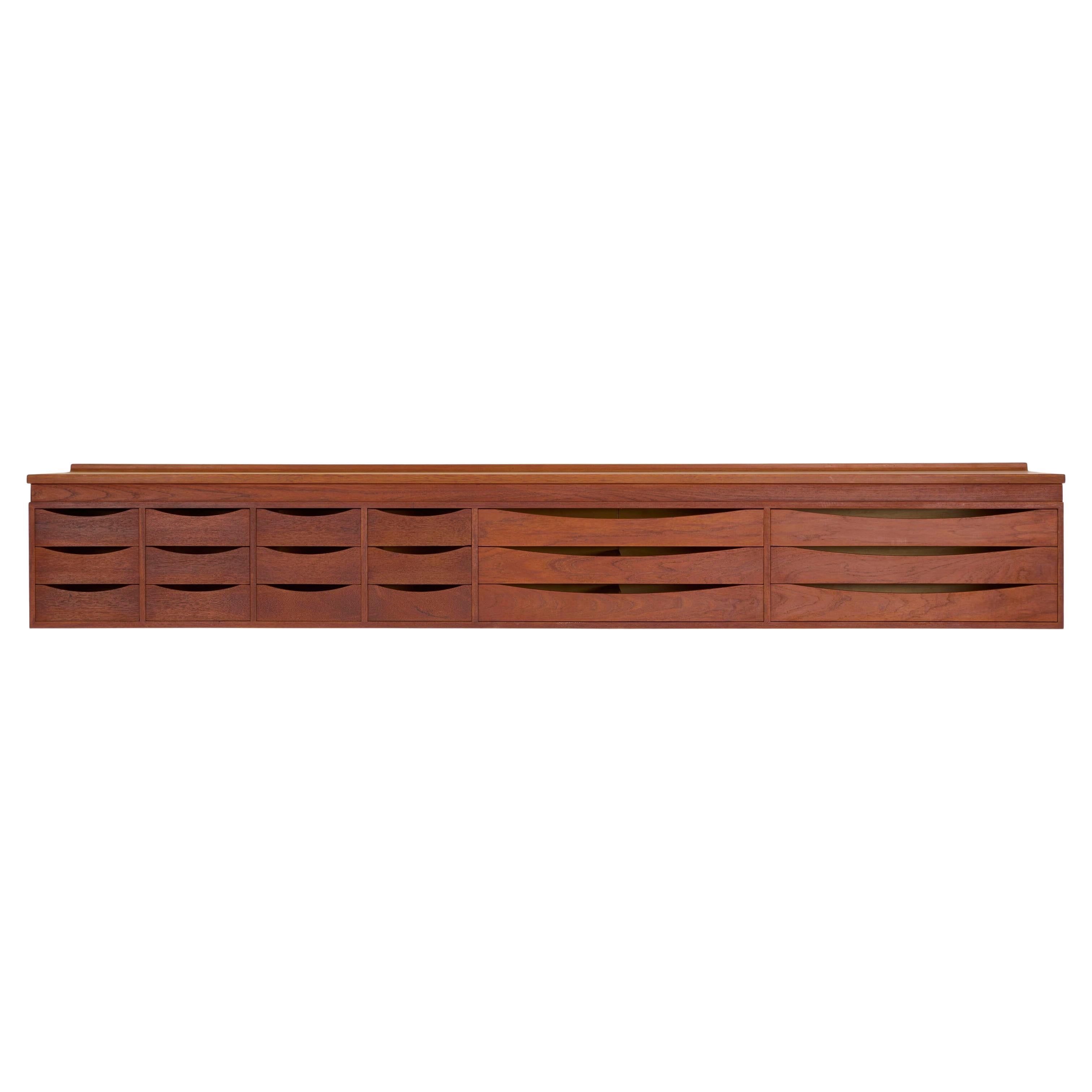 Armario de pared de ebanista danés