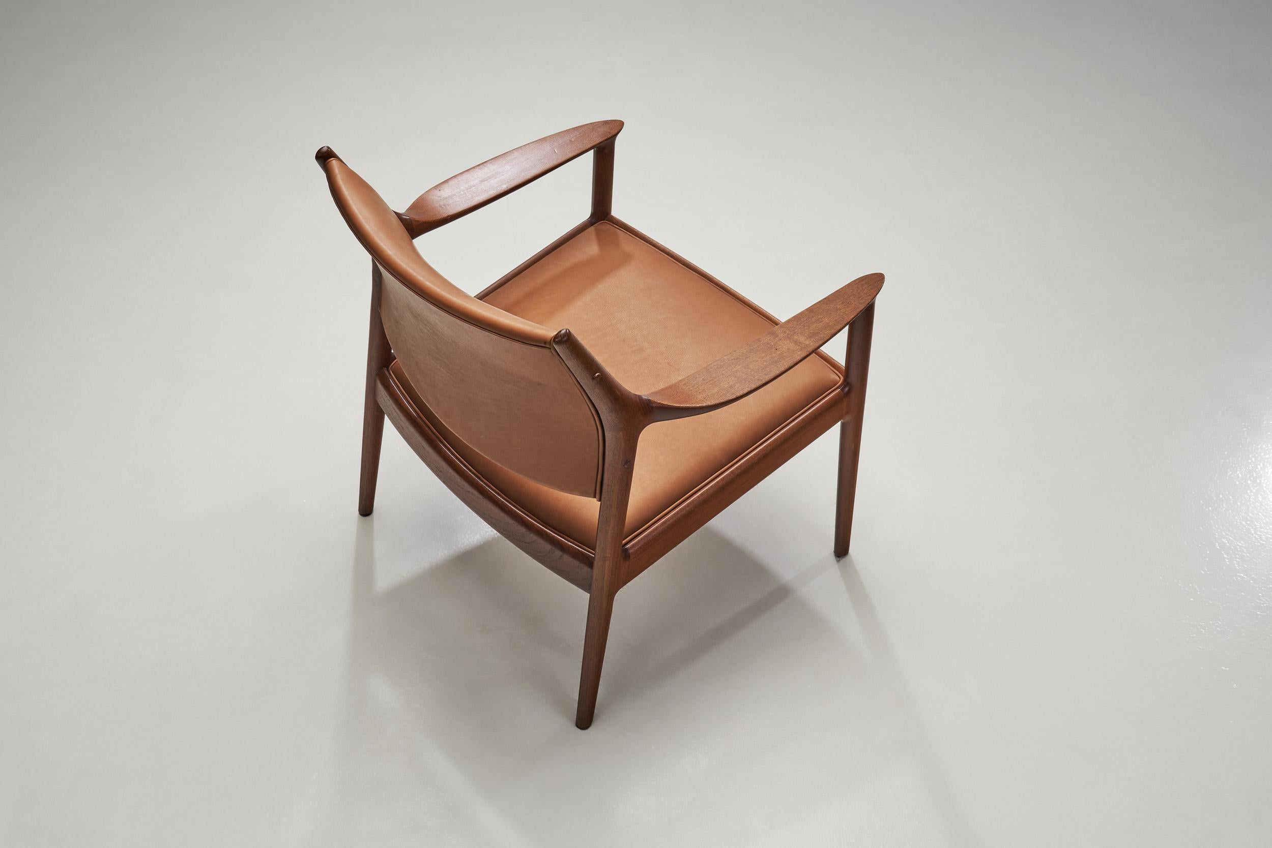 Danish Cabinetmaker Wood and Leather Armchairs, Denmark, Ca 1950s 3