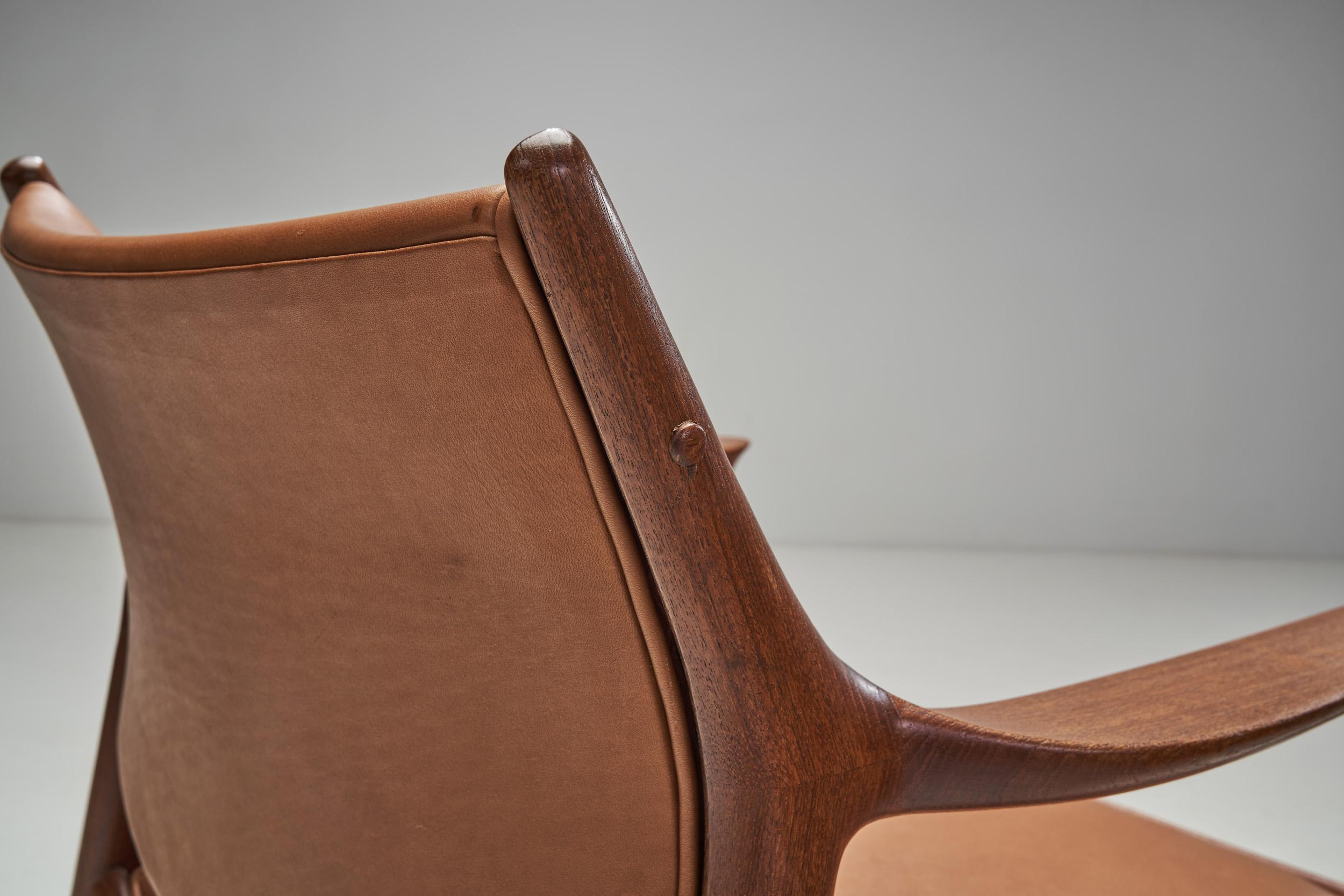 Danish Cabinetmaker Wood and Leather Armchairs, Denmark, Ca 1950s 4
