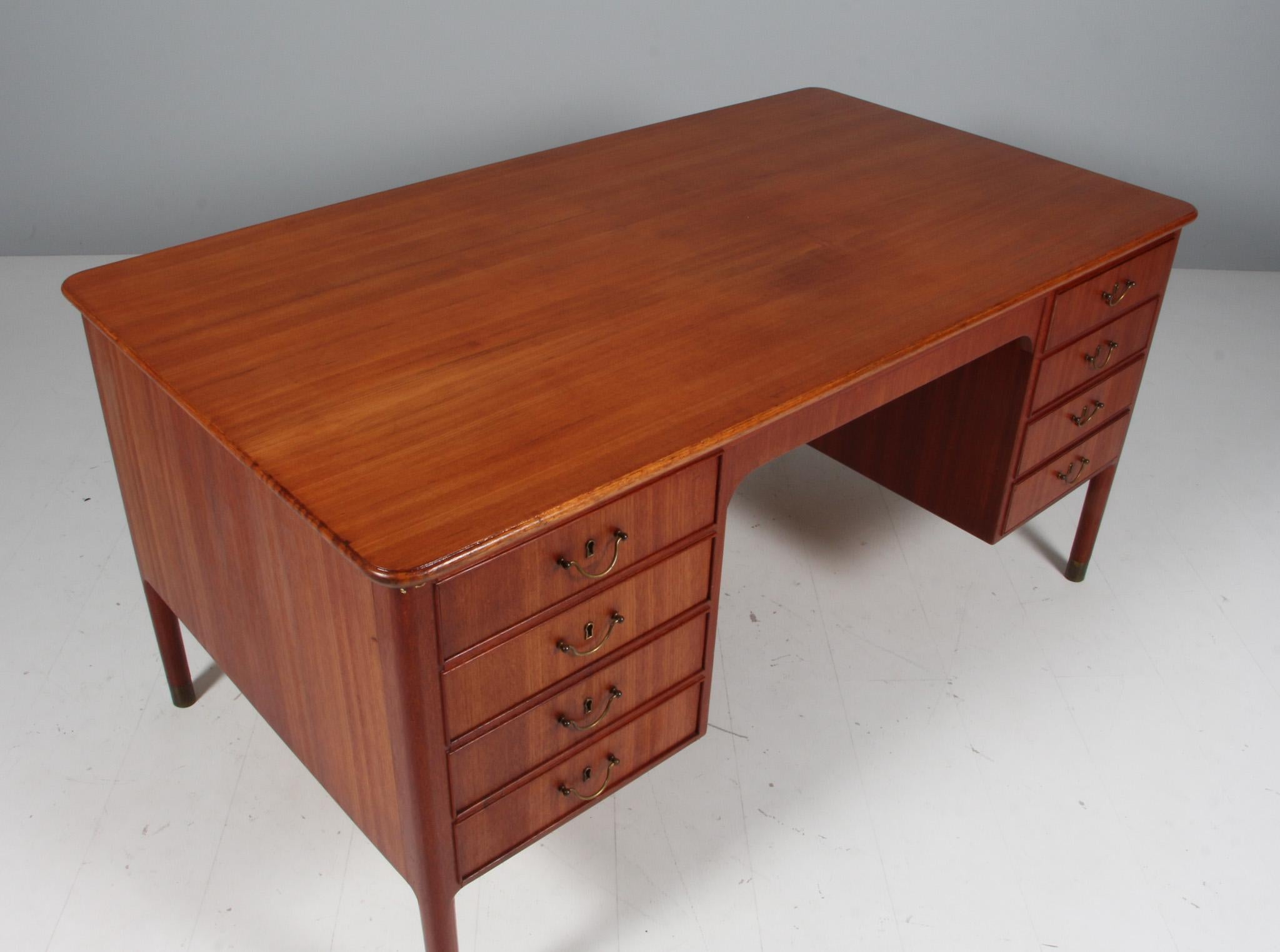 Danish Cabinetmaker writing desk in mahogany, 1950's 1