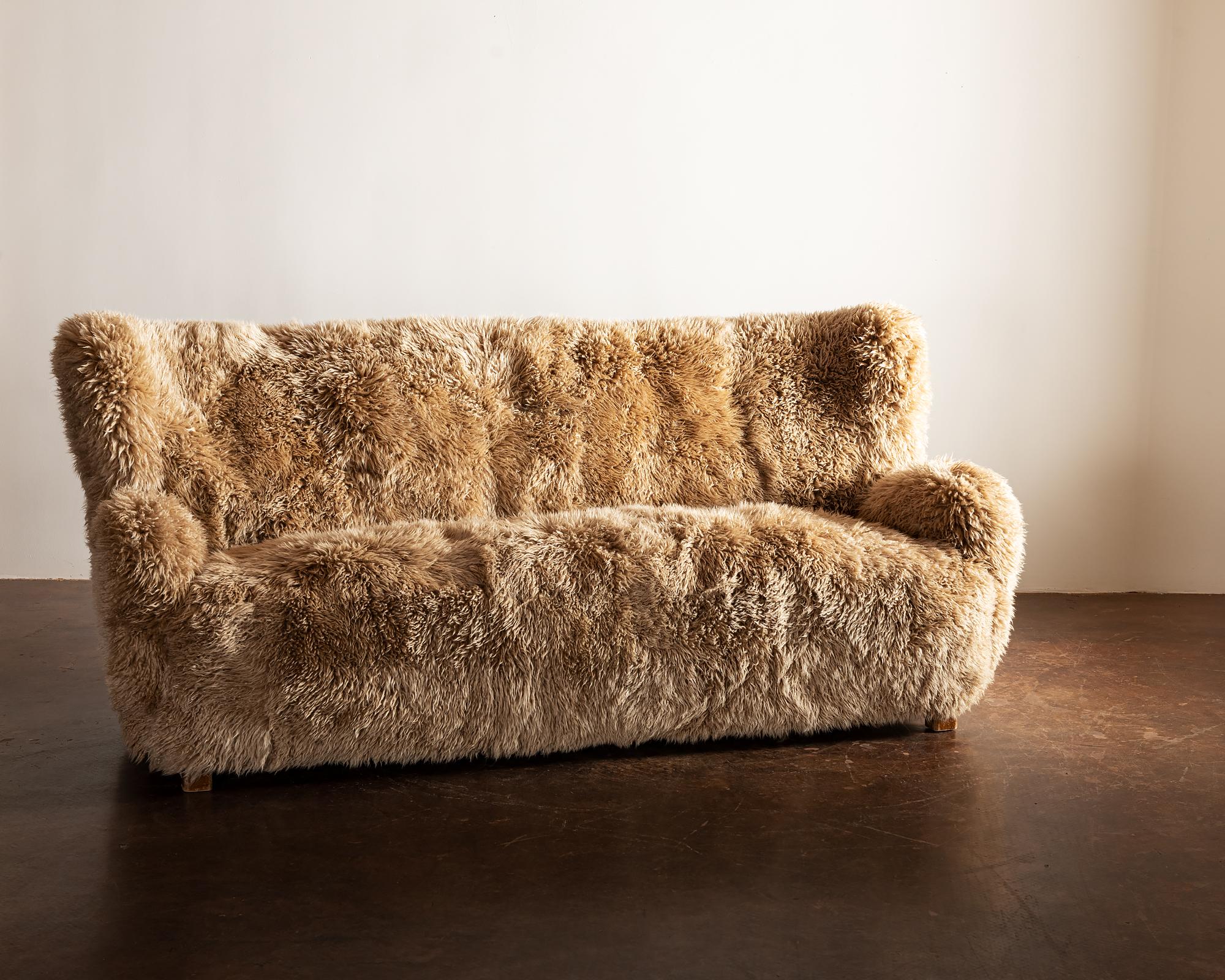 Danish Cabinetmaker's Sofa in Long-Haired Honey Sheepskin, 1960s 7