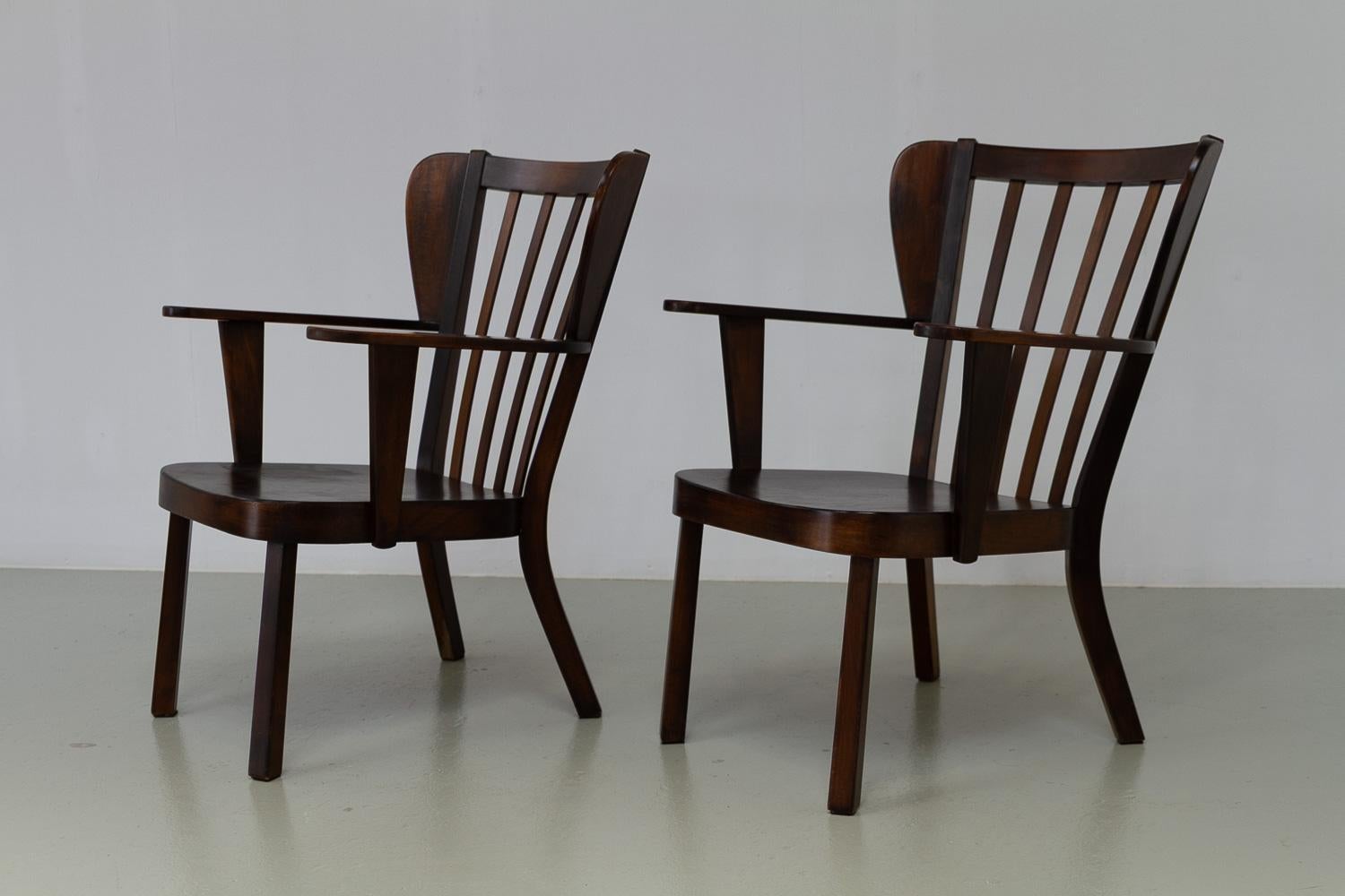 Sillones canadienses daneses de Fritz Hansen, década de 1940. Juego de 2. Haya en venta