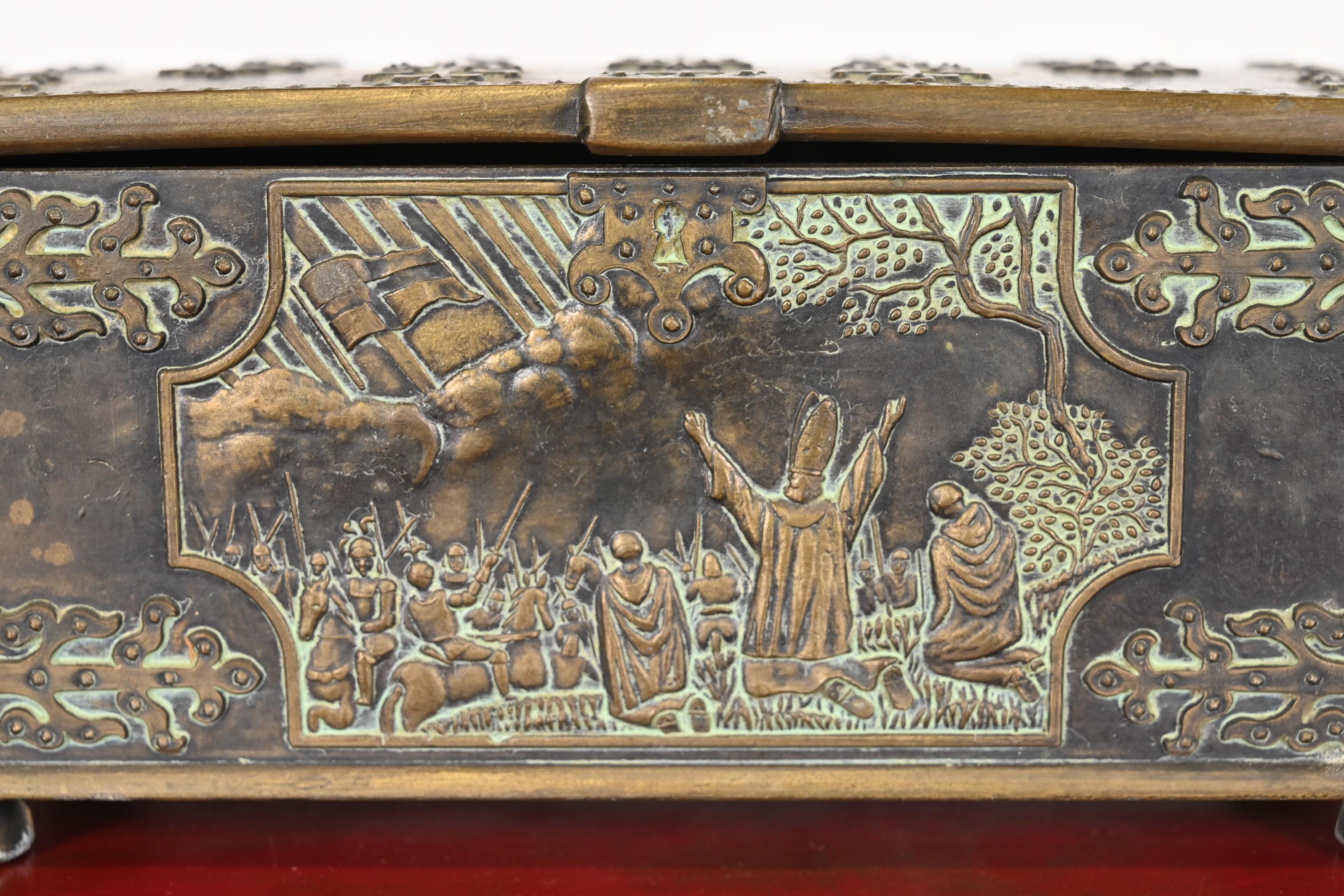 Danish Cast Iron and Bronze Jewelry Box or Dresser Box, Circa 1940s For Sale 3