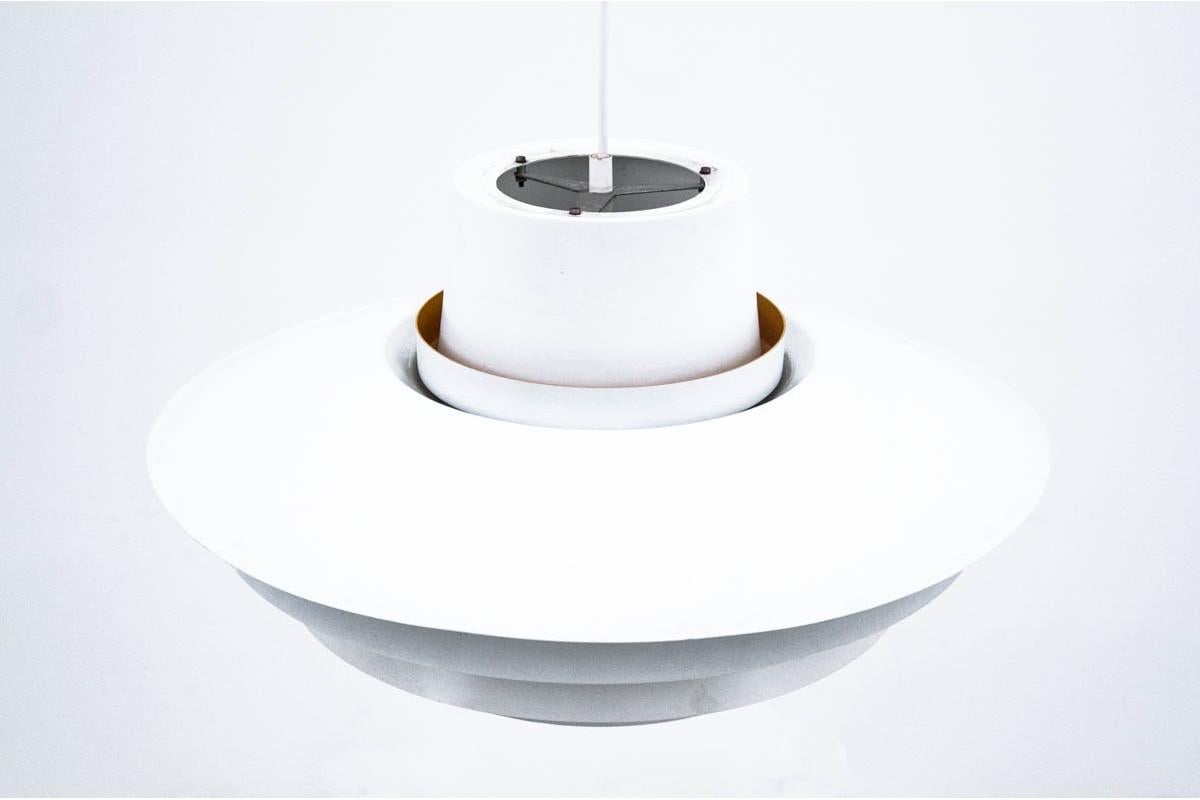 Lamp by Sven Middelboe, Denmark, 1960s

Very good condition.

Dimensions height 28 cm, diameter 50 cm.