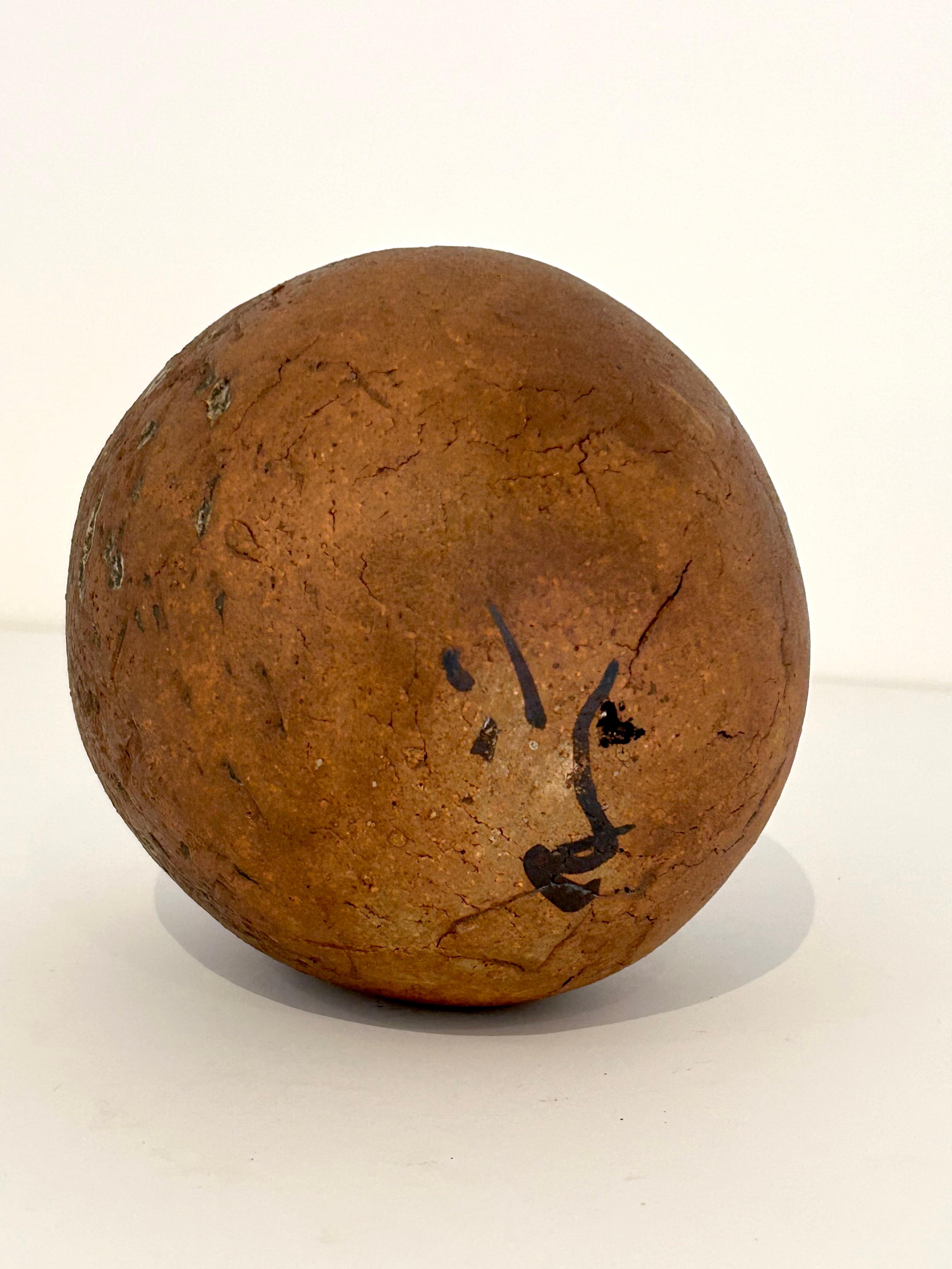 Sculpture danoise en céramique en forme de noix de coco en vente 6