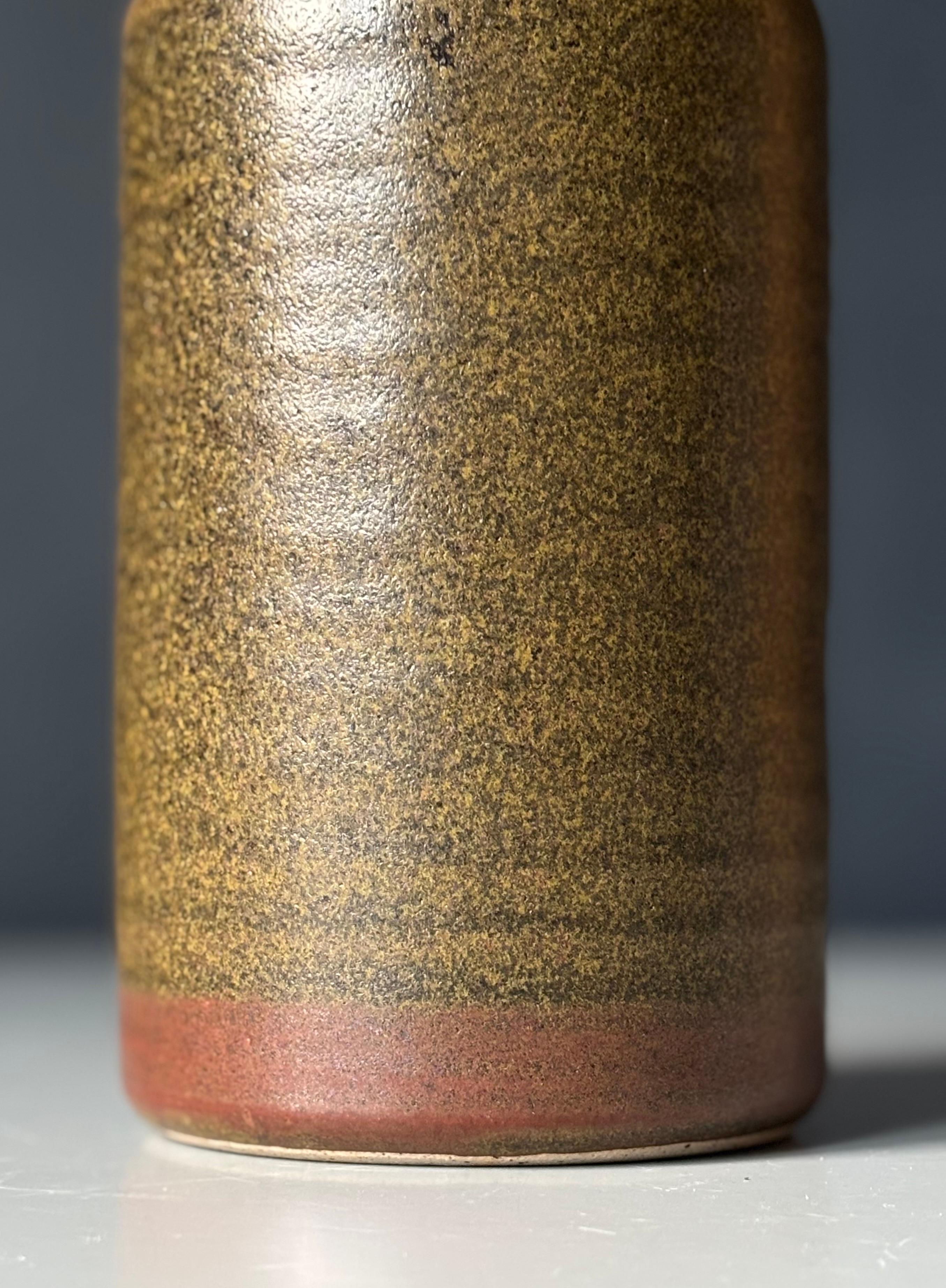 Vaso cilindrico in ceramica danese Studio Natural Earthtone, anni '60 in vendita 1