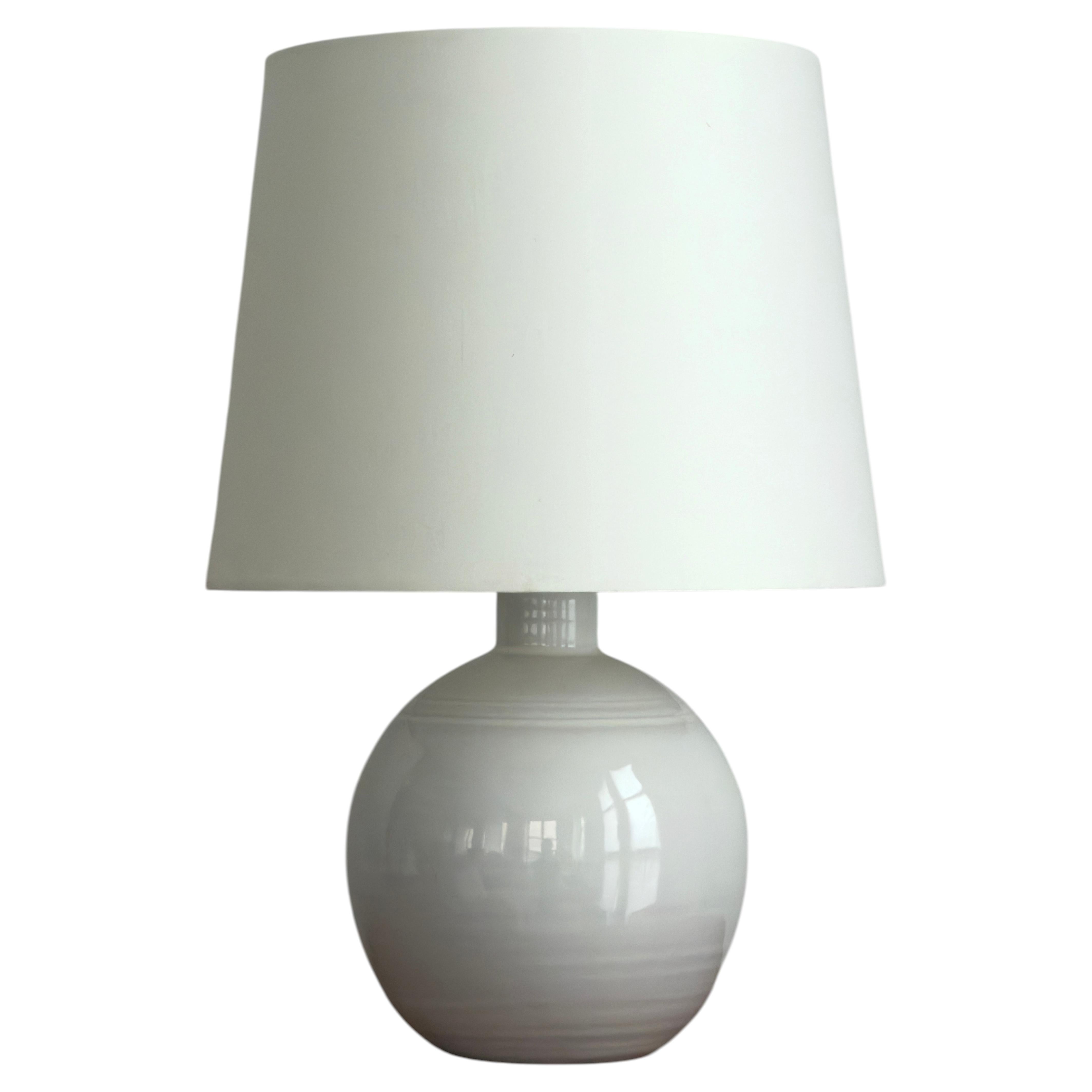 Danish ceramic table lamp from the mid-20th century, white glaze, spherical base