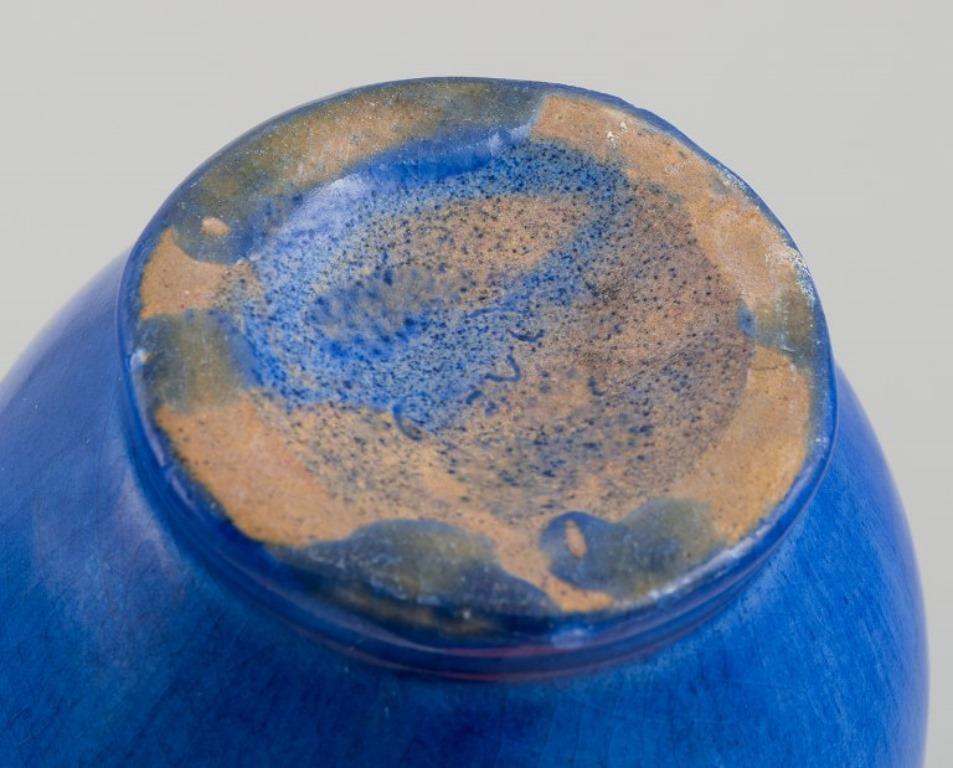Ceramica Ceramista danese, vaso unico nello stile di Arne Bang. Metà del XX secolo. in vendita