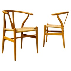 Danish CH24 Wishbone Chairs by H. Wegner for Carl Hansen & Son, 1990s, Set of 2