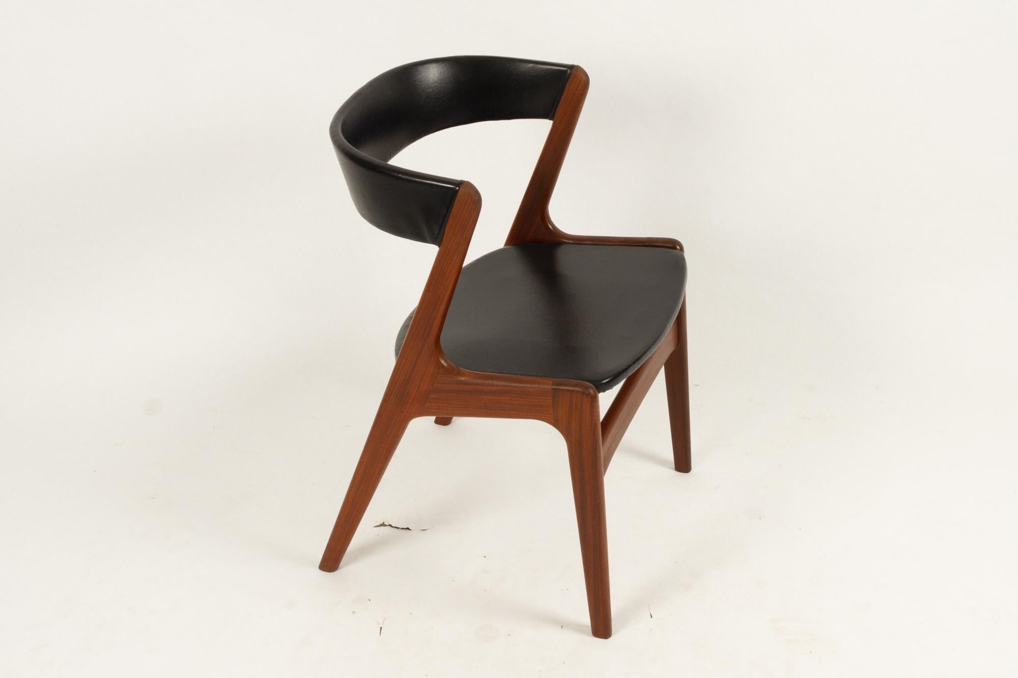 Mid-Century Modern Danish Chair in Solid Teak, 1960s