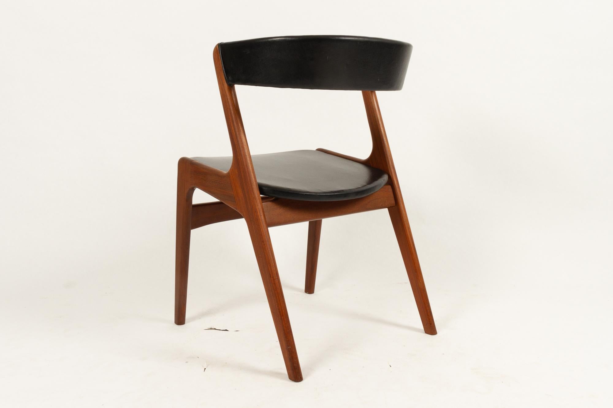 Danish Chair in Solid Teak, 1960s 3