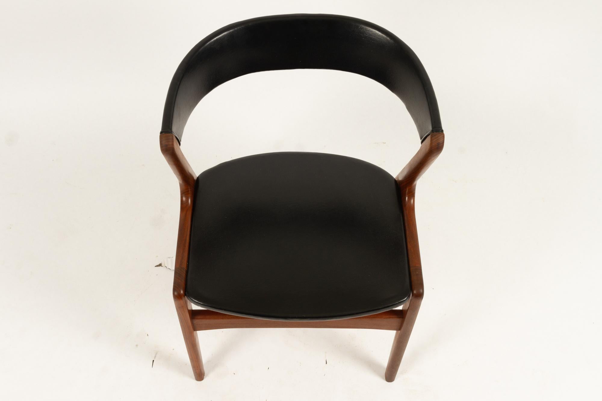 Danish Chair in Solid Teak, 1960s 4