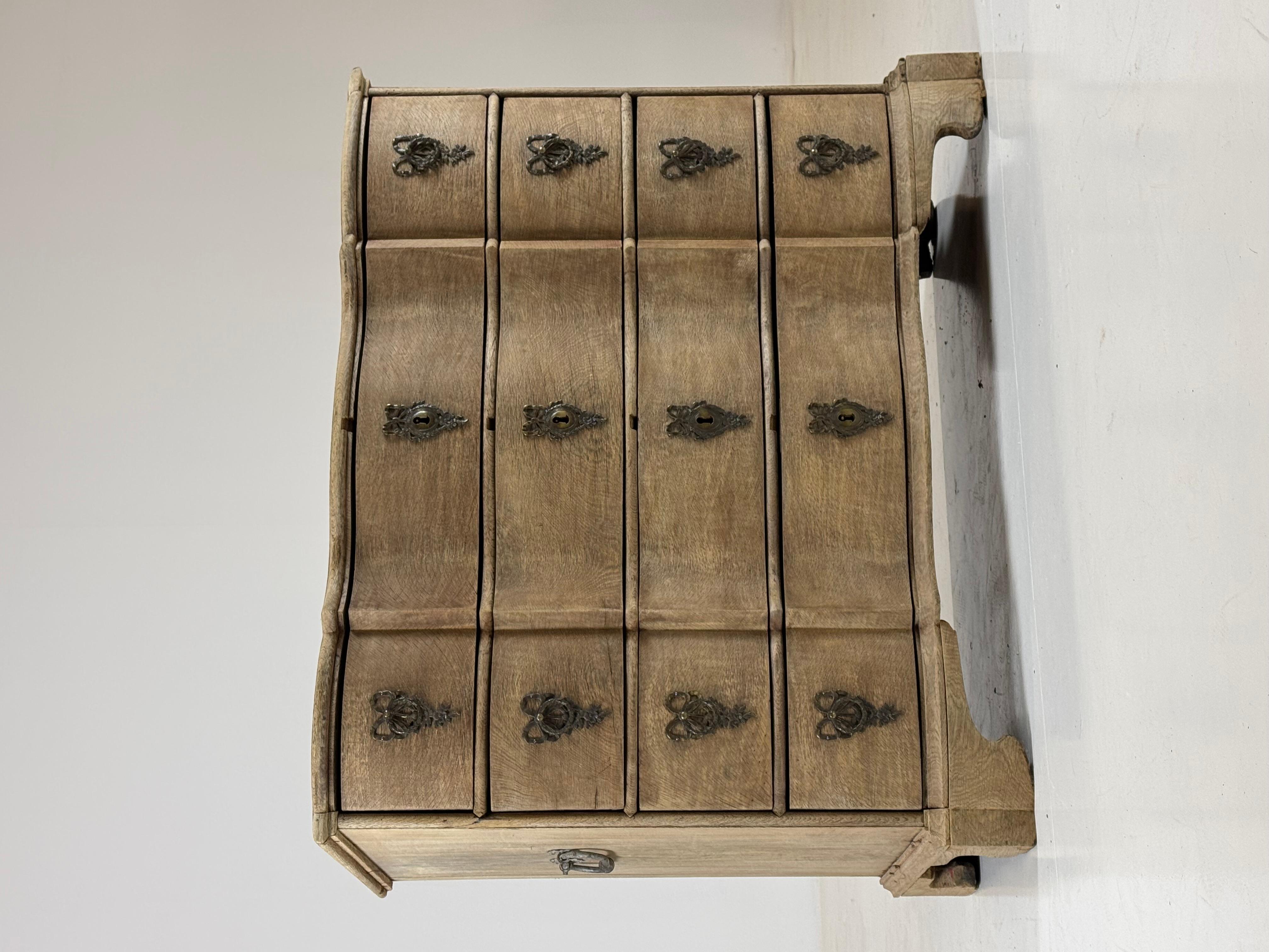 19th Century Danish chest of drawers ca. 1800-1820 oak For Sale