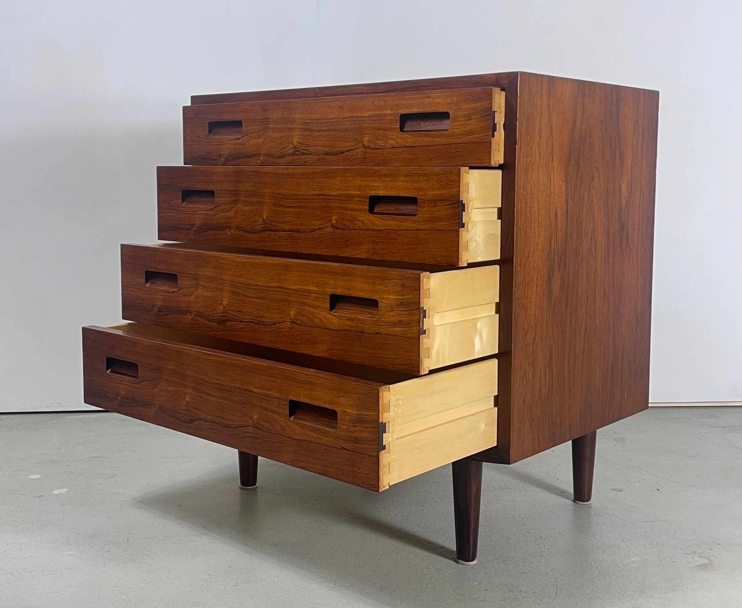 Danish Chest of Drawers in Palisander by Carlo Jensen for Hundevad 1950s For Sale 5