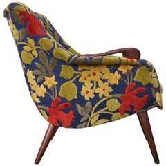 Retro Danish Classic Lounge Design with Slight Winged Arms and Frank Jozef Upholstery