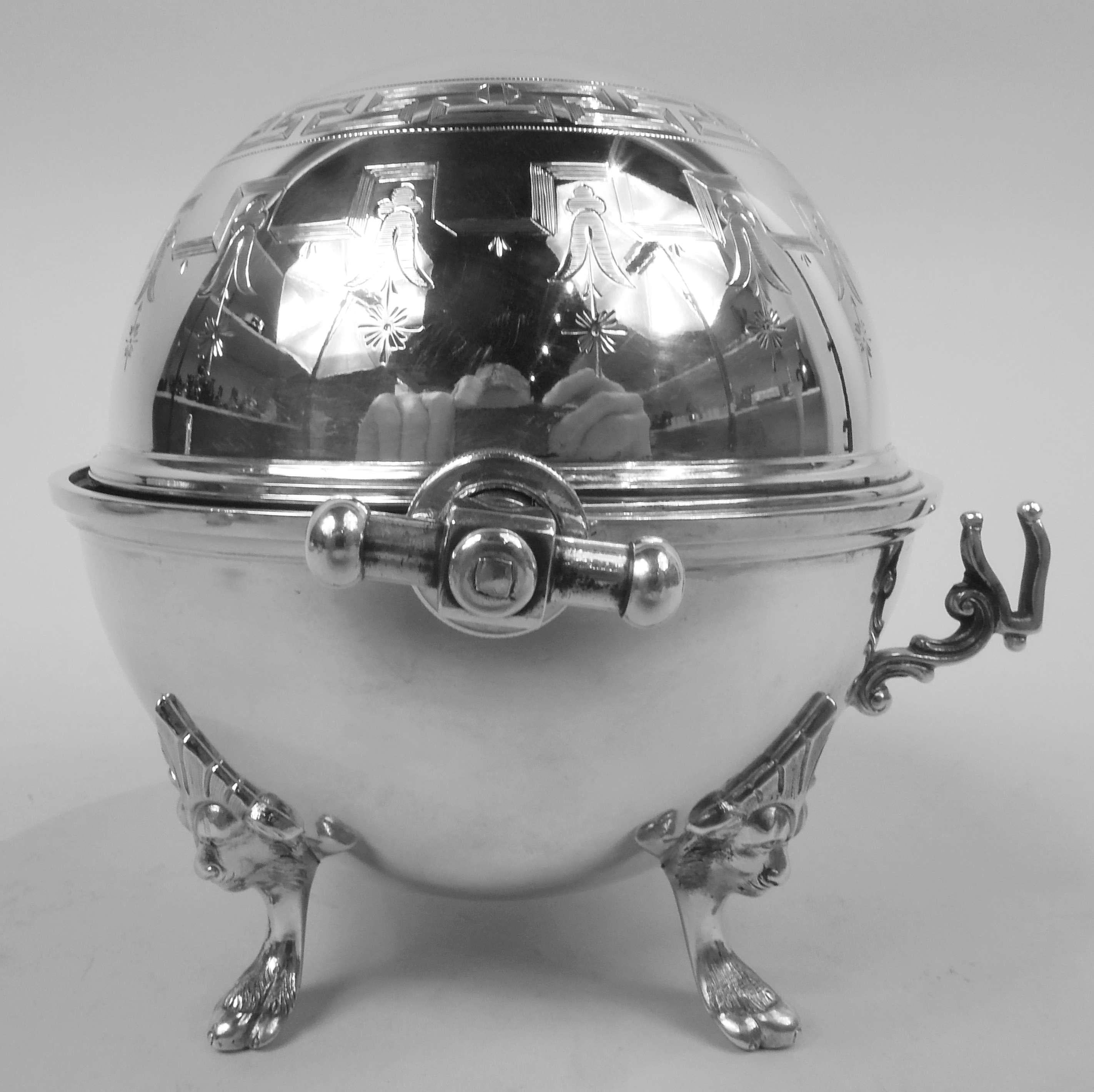 Danish Classical Silver Butter Dish by Vilhelm Christensen, 1890 In Good Condition For Sale In New York, NY