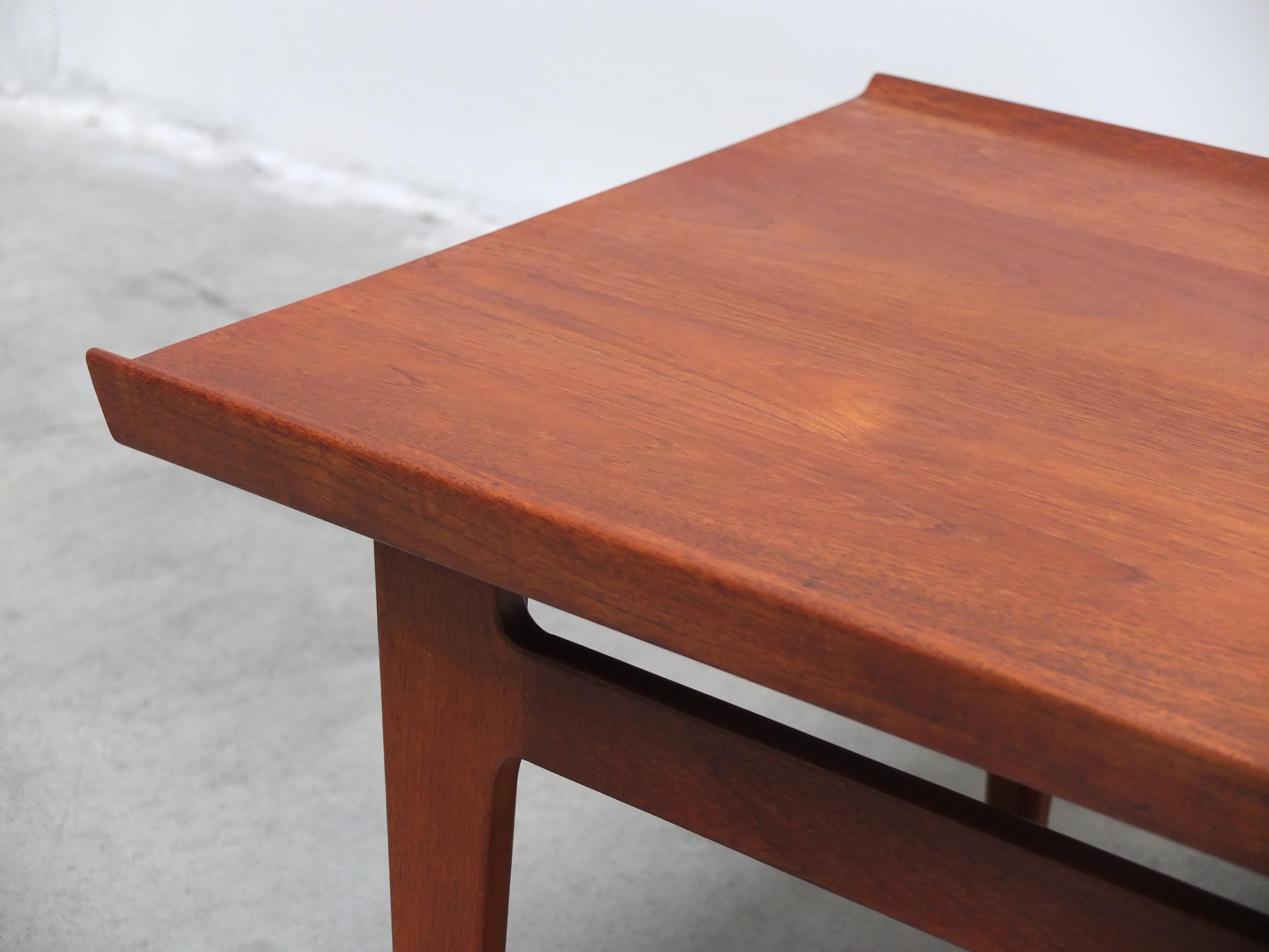 Dänischer Couchtisch aus massivem Teakholz von Finn Juhl für France & Son, 1960er Jahre im Angebot 3
