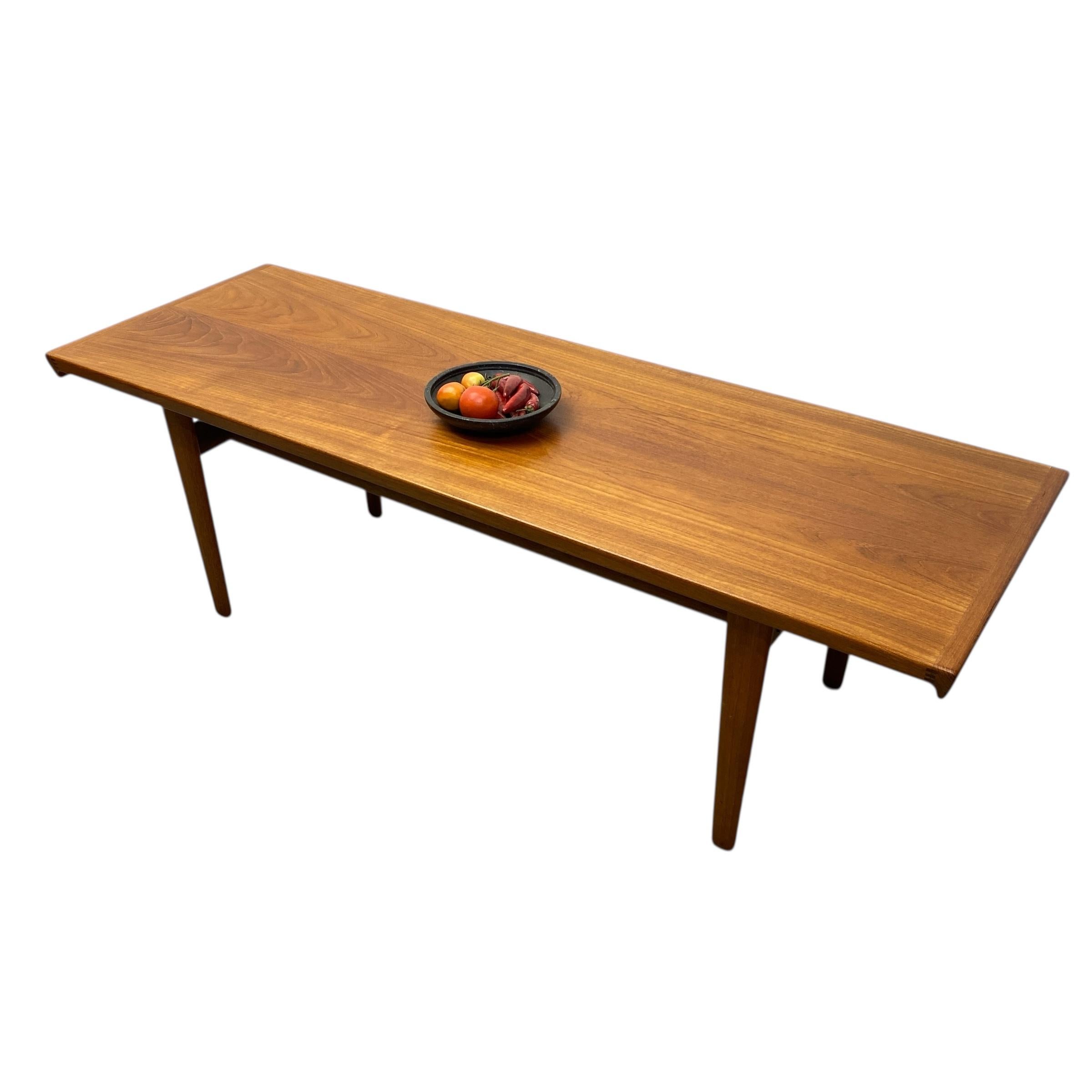 Danish Coffee Table Midcentury Peter Hvidt Orla Molgaard-Nielson For Sale 1