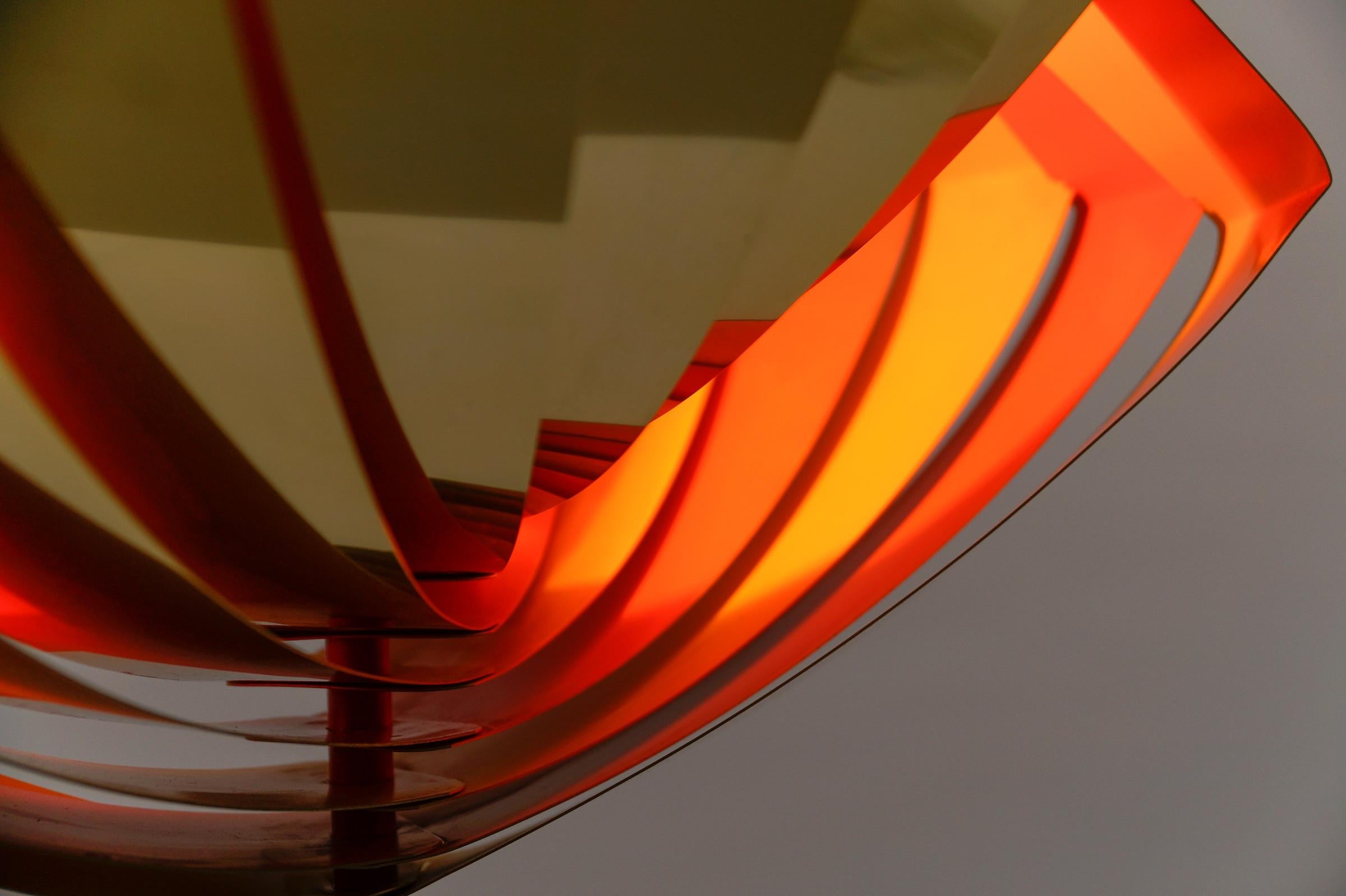 Lampada a sospensione a conchiglia danese di Louis Weisdorf per Lyfa, 1960 Danimarca in vendita 9
