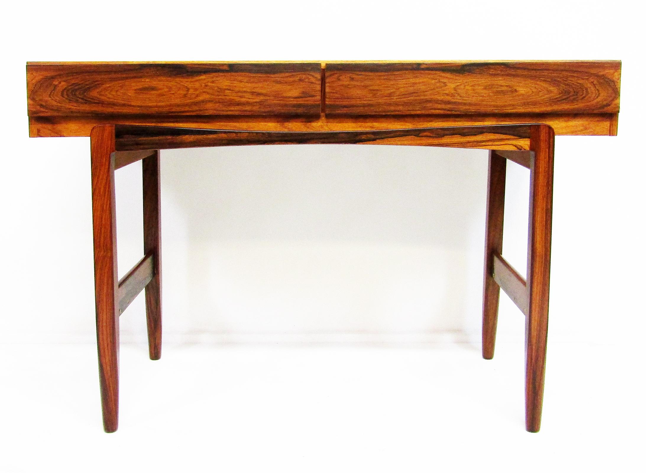 Danish Console Table / Desk in Rio Rosewood by Ib Kofod Larsen In Good Condition For Sale In Shepperton, Surrey