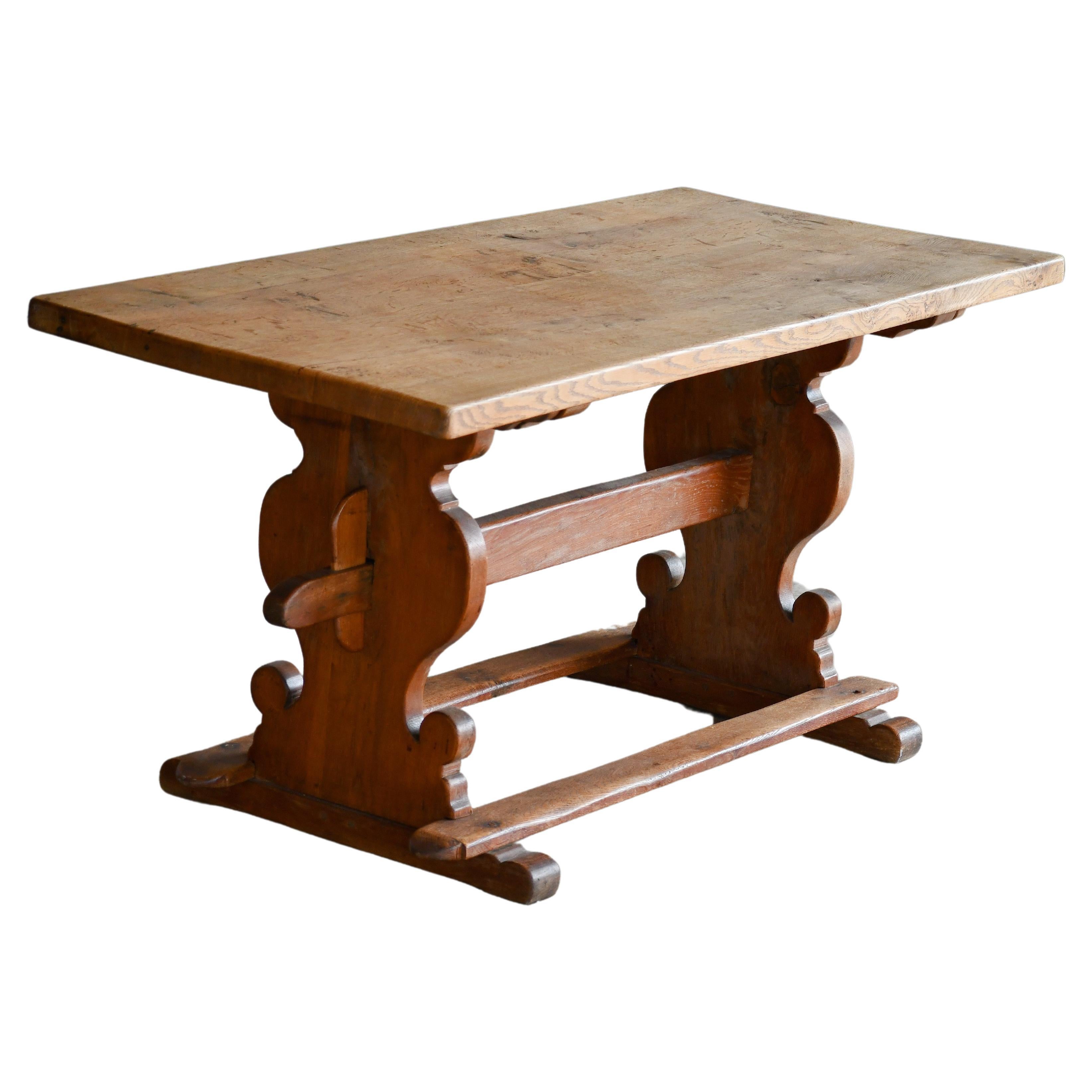 Danish Country or Provence Style Dining Table in Solid Oak, ca 1900