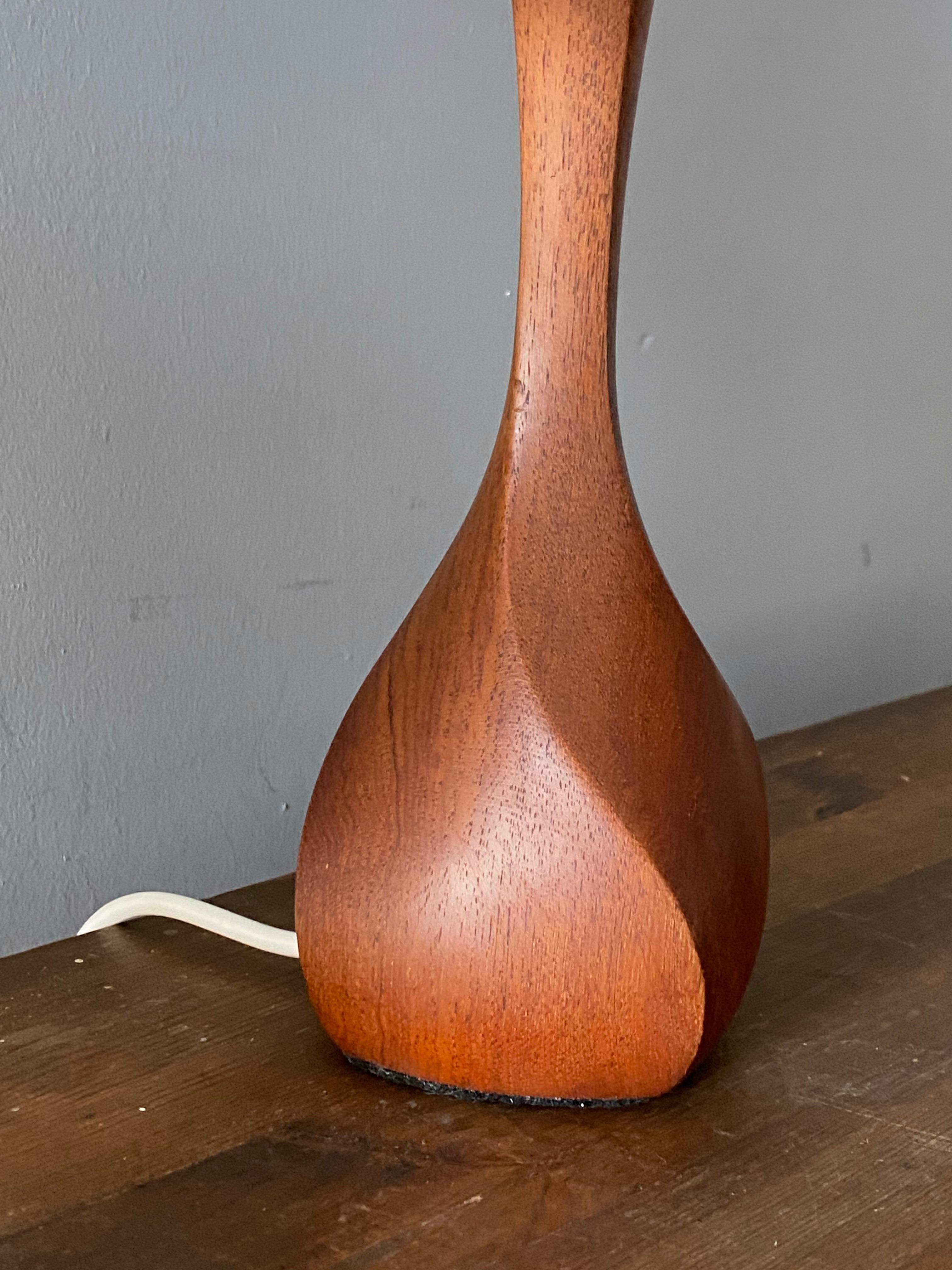 Danish Craft, Small Modernist Table Lamp, Sculpted Solid Teak, Denmark, 1960s In Good Condition In High Point, NC