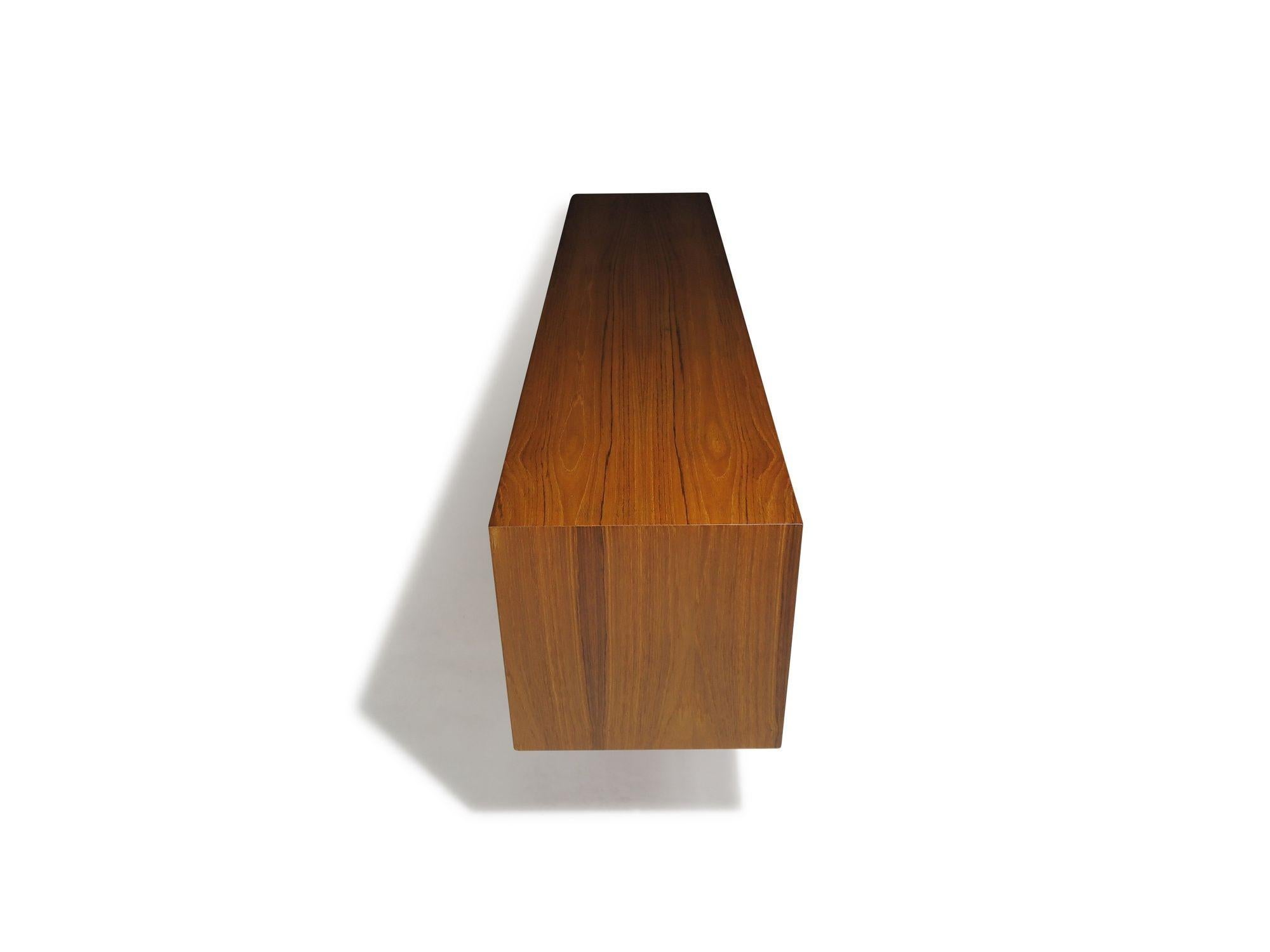 Aparador danés diseñado por Hans Olsen para Bramin Møbelfabrik, Dinamarca. en venta 3