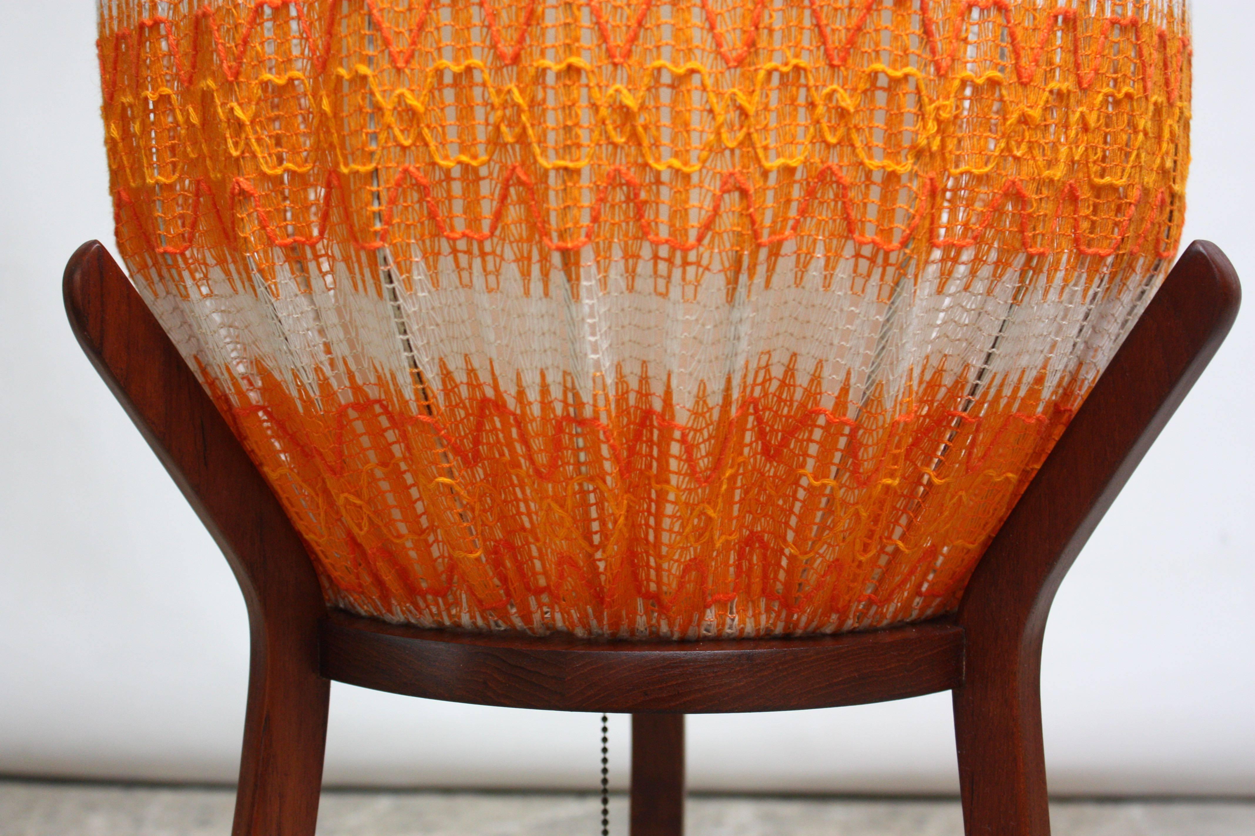 Mid-Century Modern Danish Crocheted Lamp on Teak Base in Orange For Sale