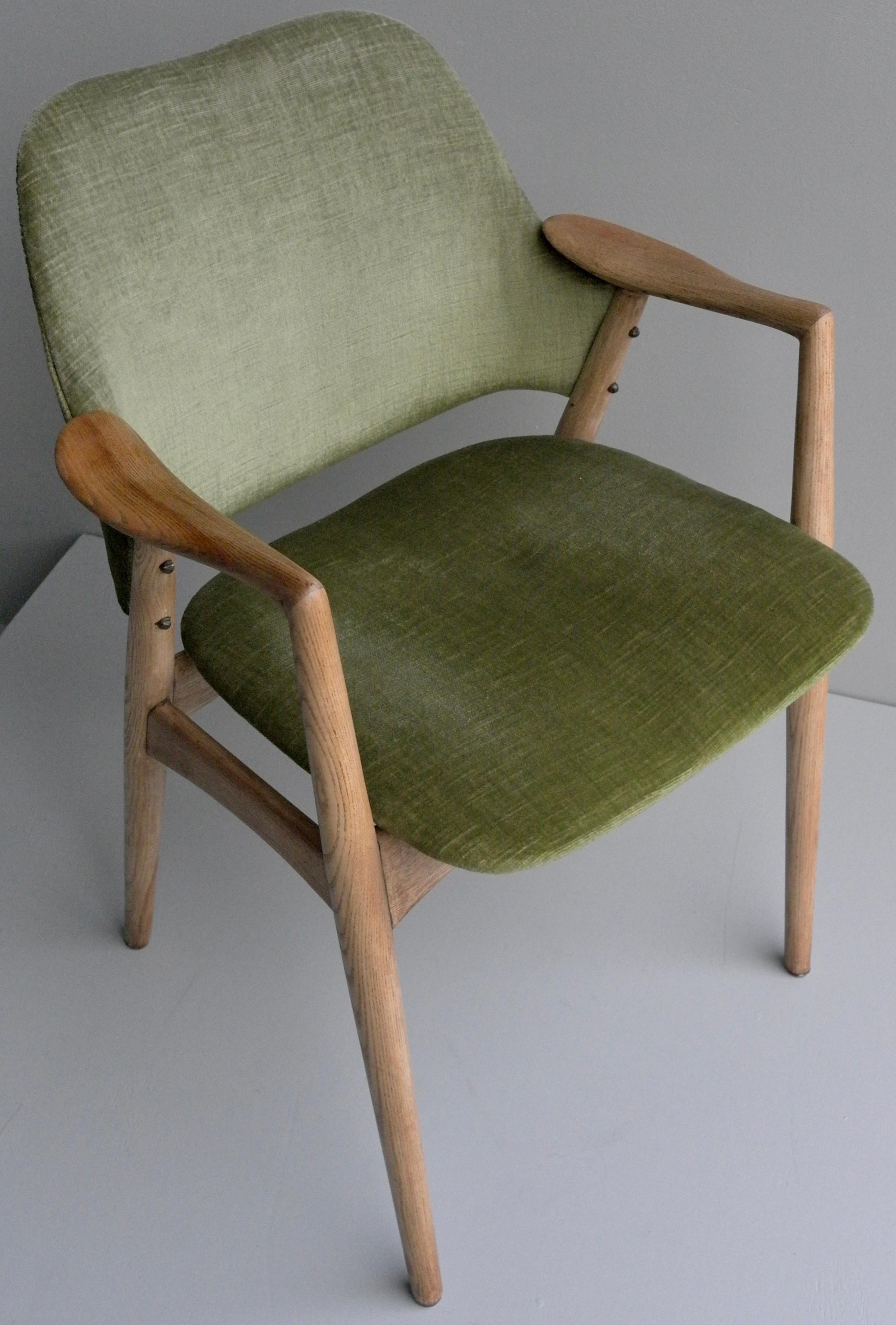 Danish curved arms light oak and green velvet side chair. Would also perfect match a Danish table or desk as an office or dining chair.