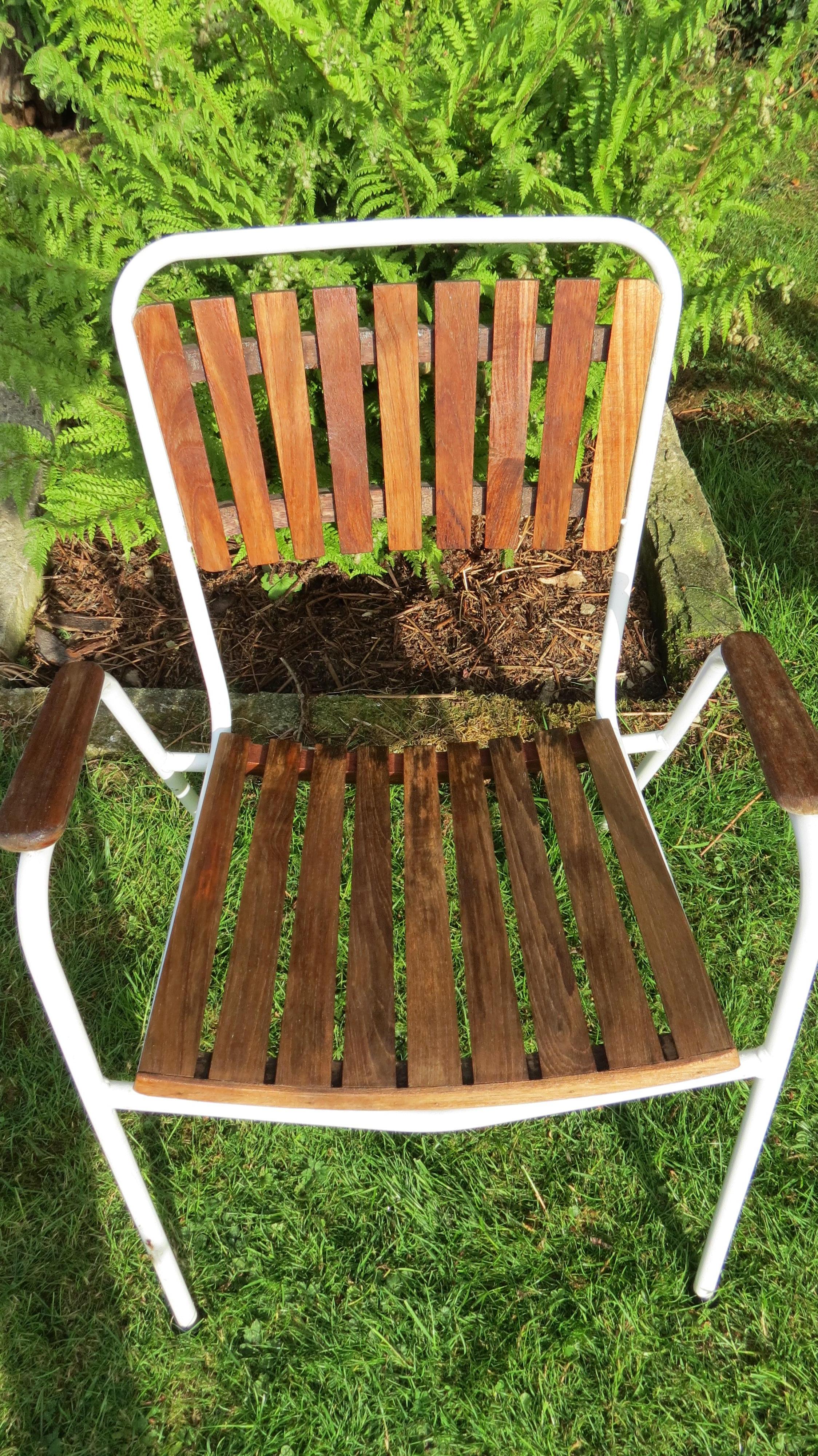 Danish Daneline Garden Chairs in Teak Set of 4 Stackable Garden Chairs 5