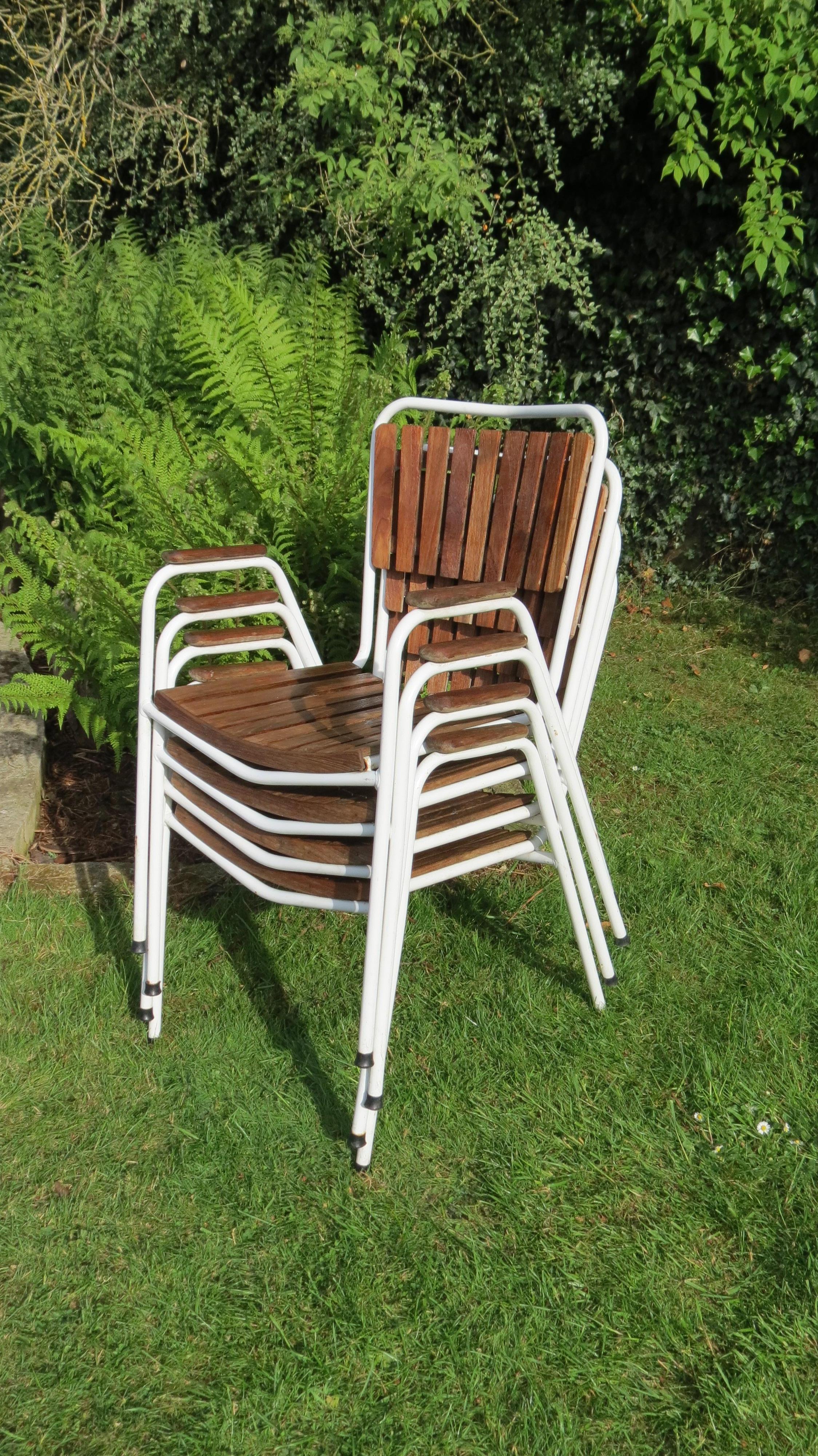 Danish Daneline Garden Chairs in Teak Set of 4 Stackable Garden Chairs 8
