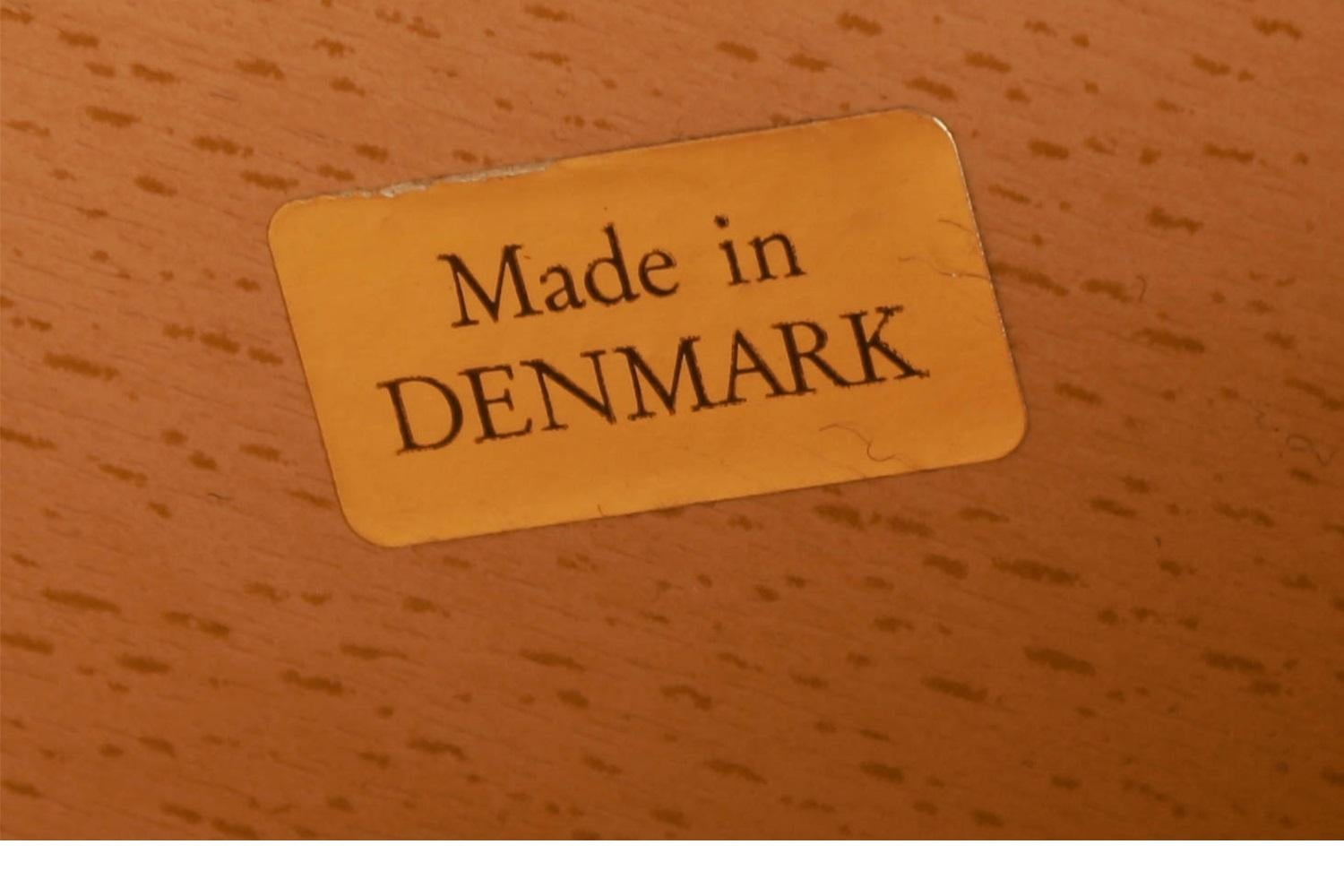 Danish Denmark Mid Century Modern Long Teak Dresser  For Sale 4