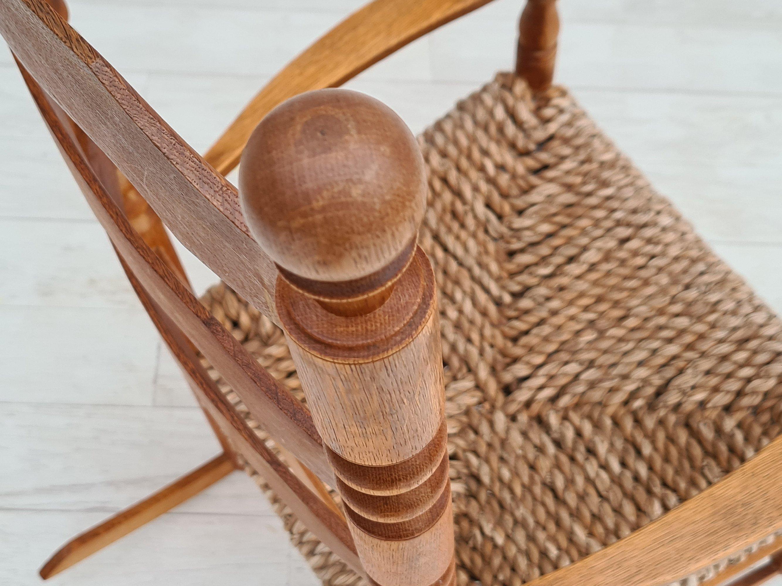 Danish Design, 60s, Rockingchair, Oak Wood, Natural Fiber, Original Condition For Sale 5