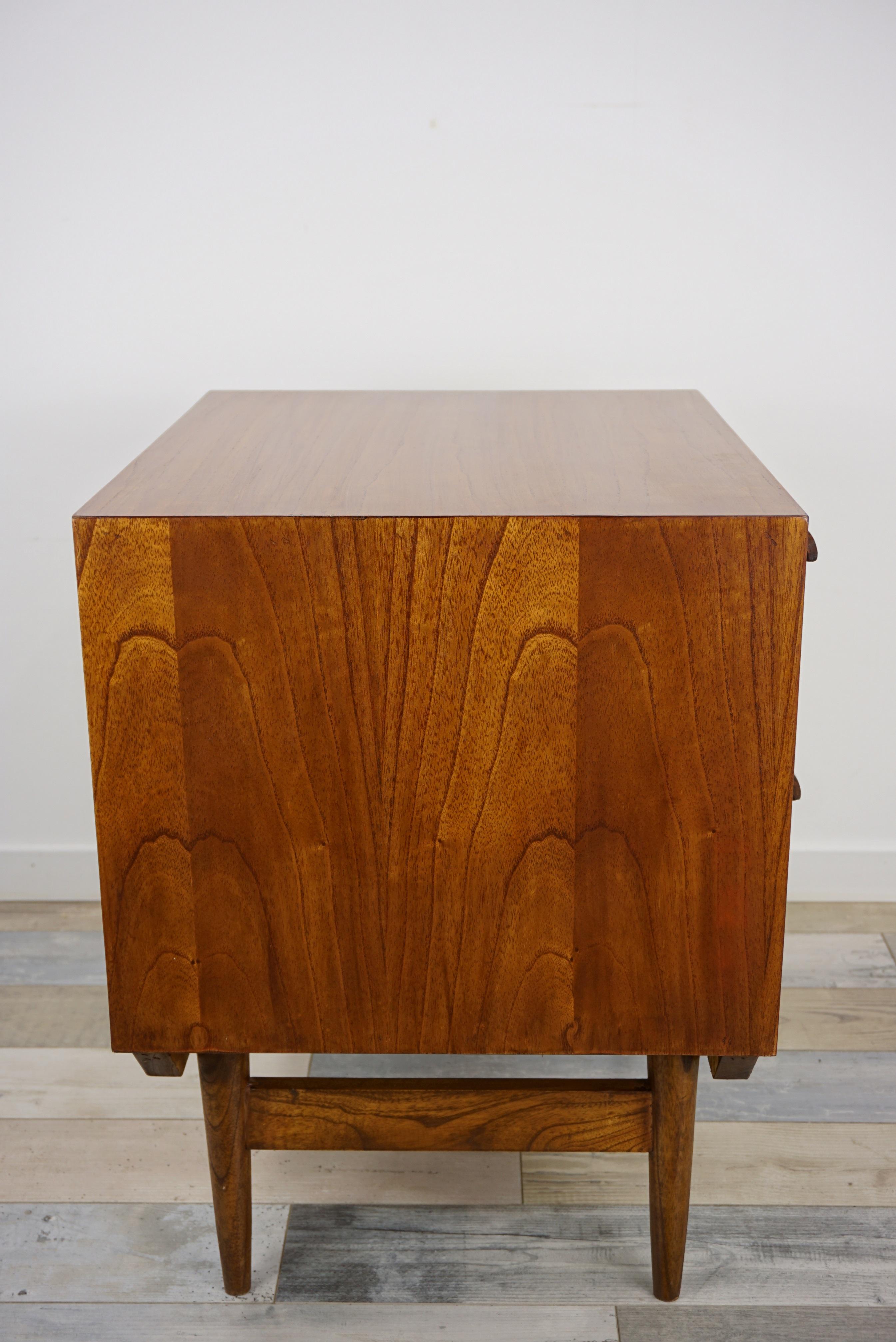 Danish Design and Midcentury Style Pair of Large Wooden Bedside Tables For Sale 4