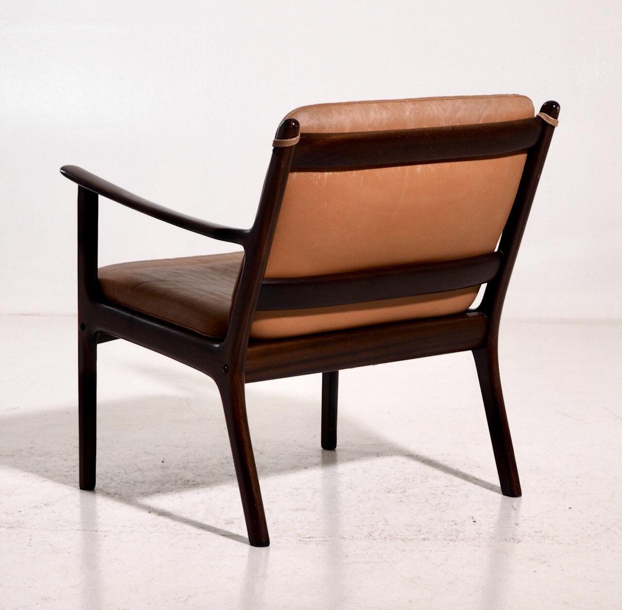 Leather Danish Design Armchair 1960´s For Sale