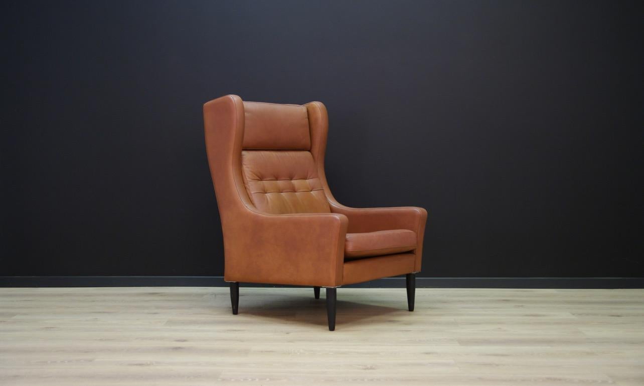 Unique armchair from the 1960s-1970s, a beautiful Minimalist form - Scandinavian design. Armchair covered with original leather (color - brown). Preserved in good condition (minimal traces of time on the skin) - directly for use.

Dimensions: