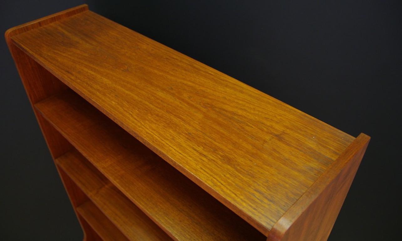 Danish Design Bookcase, 1960-1970, Teak In Good Condition In Szczecin, Zachodniopomorskie