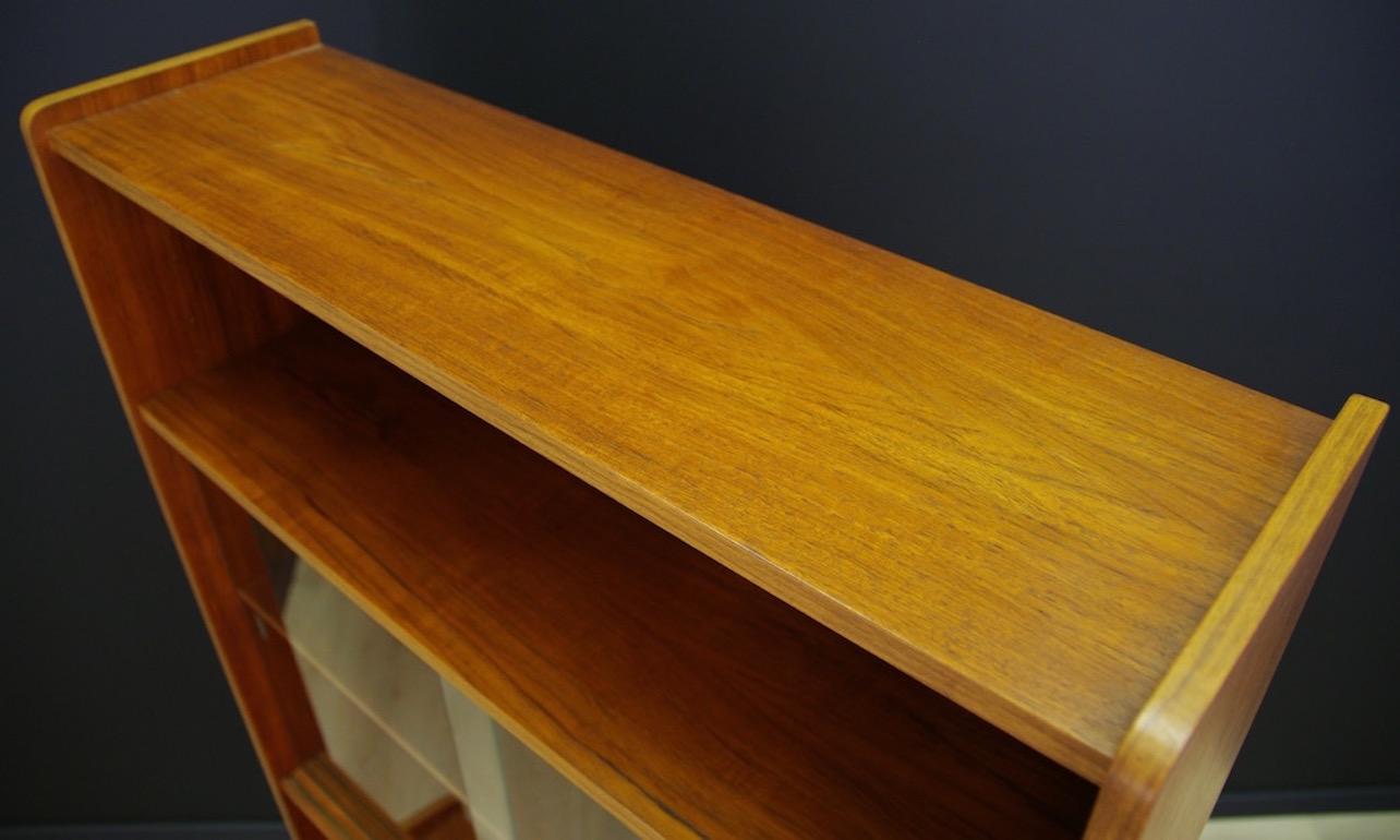 Danish Design Bookcase Teak Midcentury Classic In Good Condition In Szczecin, Zachodniopomorskie