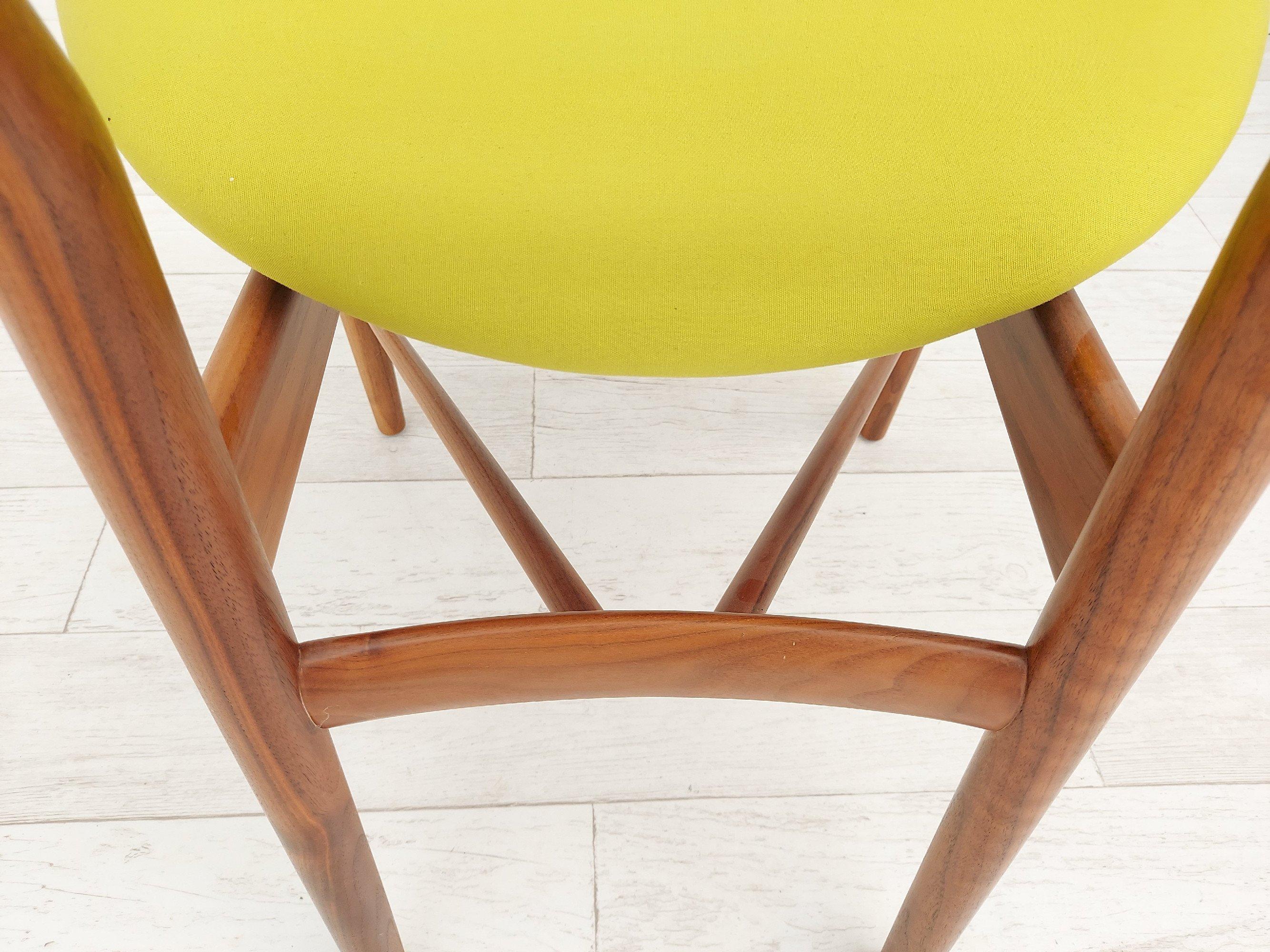 Danish Design by Finn Juhl, Chair Model 108, Walnut Wood 5