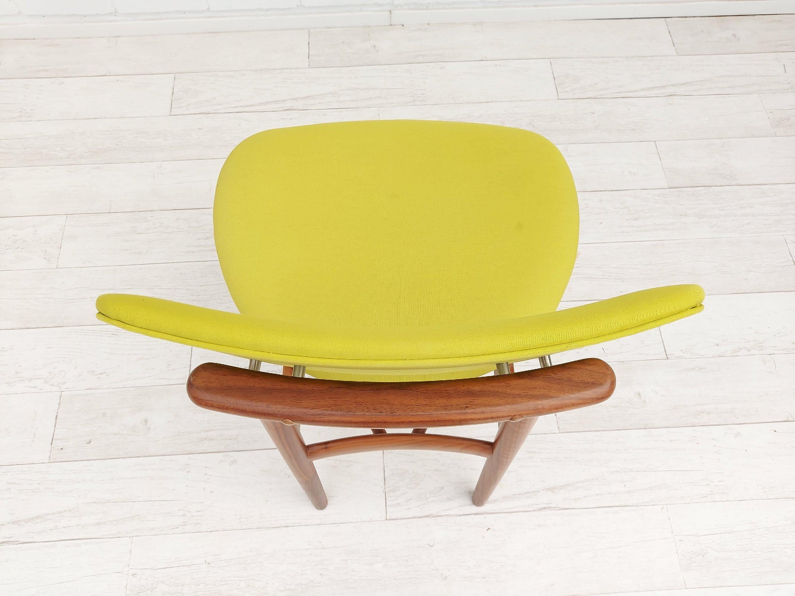 Danish Design by Finn Juhl, Chair Model 108, Walnut Wood 7