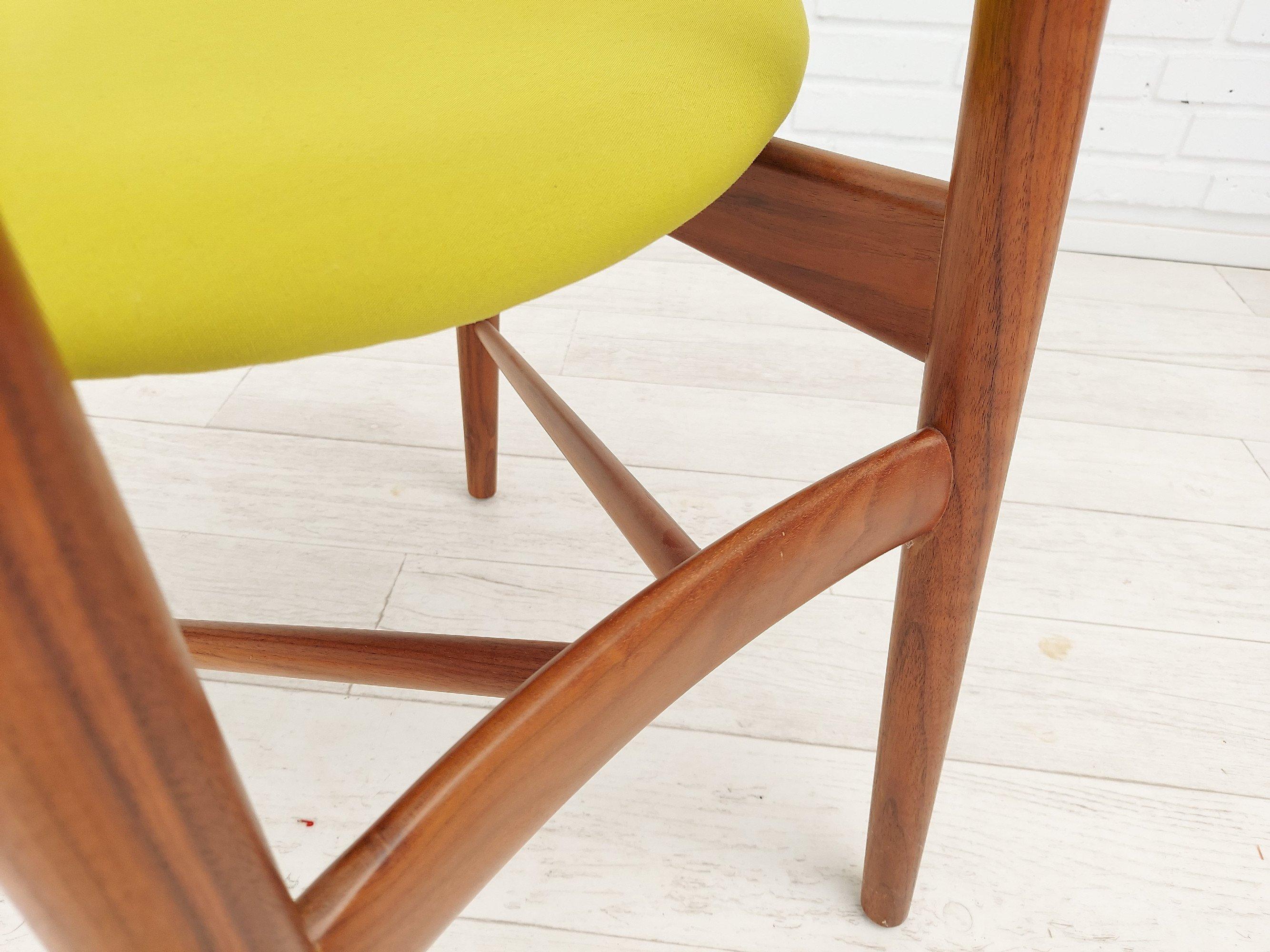 Danish Design by Finn Juhl, Chair Model 108, Walnut Wood 9