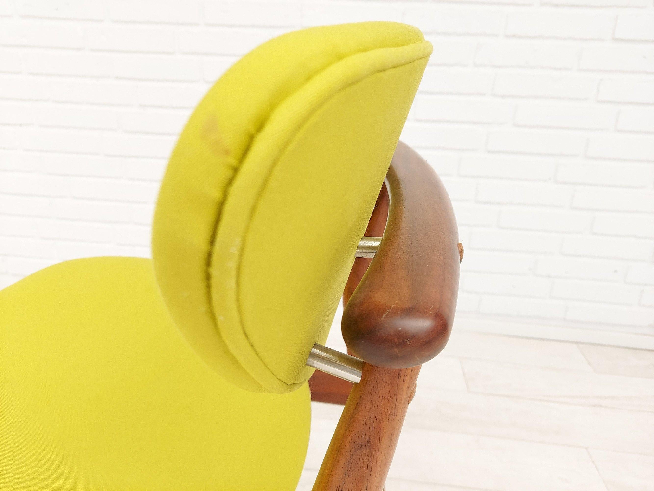 Danish Design by Finn Juhl, Chair Model 108, Walnut Wood 11