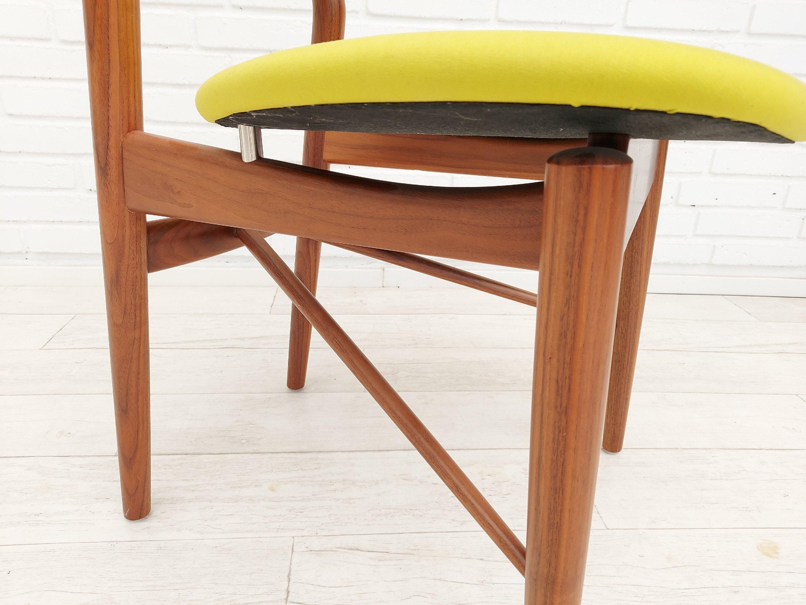 Danish Design by Finn Juhl, Chair Model 108, Walnut Wood 2