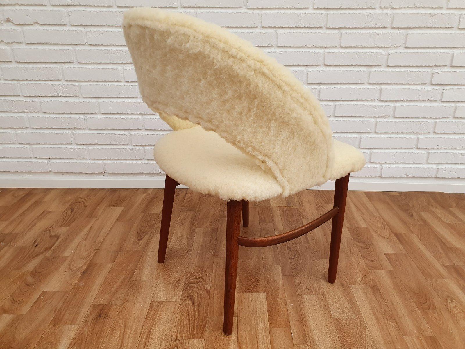 Diseño danés de Frode Holm, silla de maquillaje, años 60, completamente retapizada Danés en venta