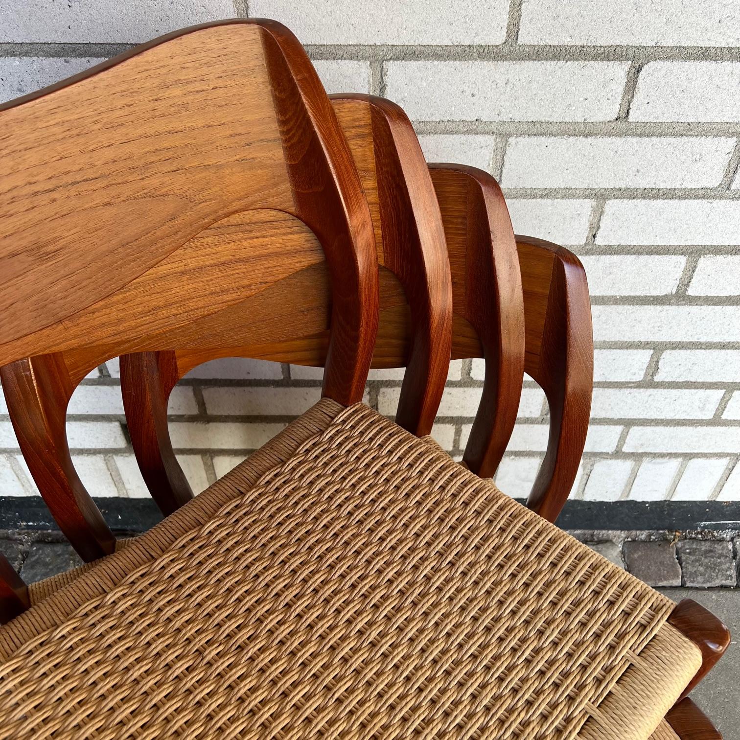 Mid-20th Century Danish design chairs, Model 71 by NO Møller