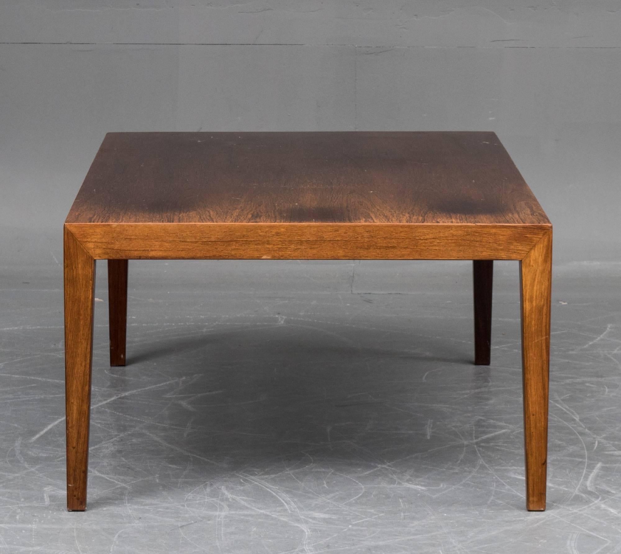 Travail du bois Table basse au design danois pour Haslev Mobelfabrik en vente
