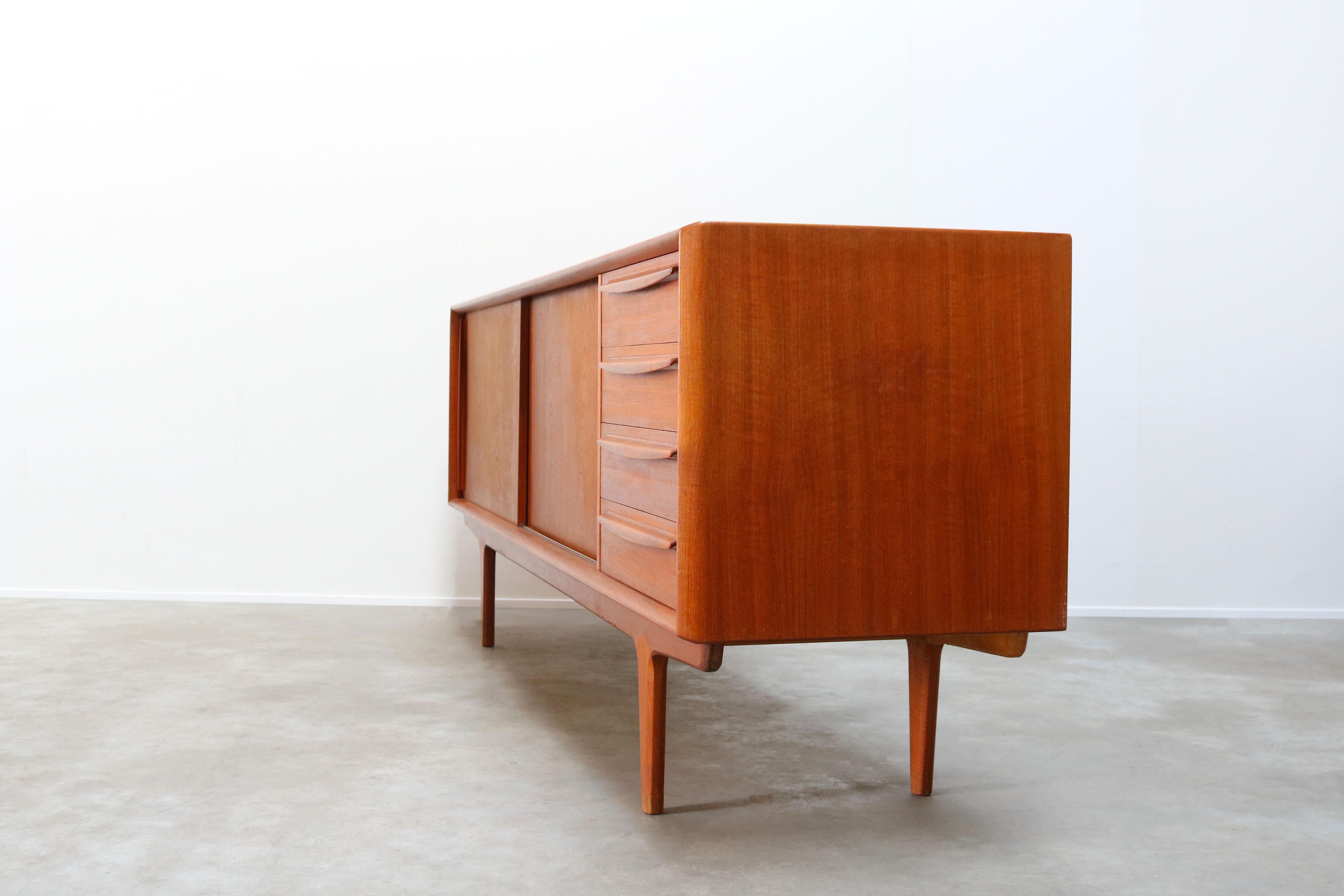 Danish Design Credenza / Sideboard by Bernhard Pedersen in Teak 1950 Brown Beige For Sale 10